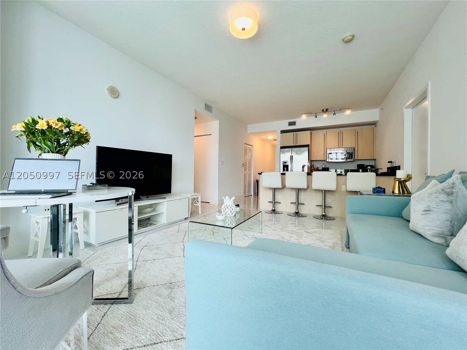 79 SW 12th St #1510-S, Miami FL 33130