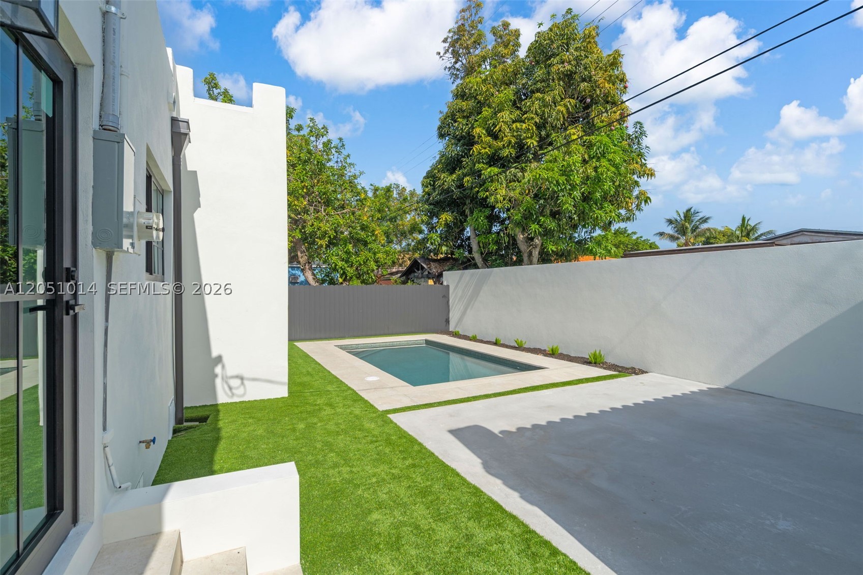 1760 SW 16th Ter, Miami FL 33145