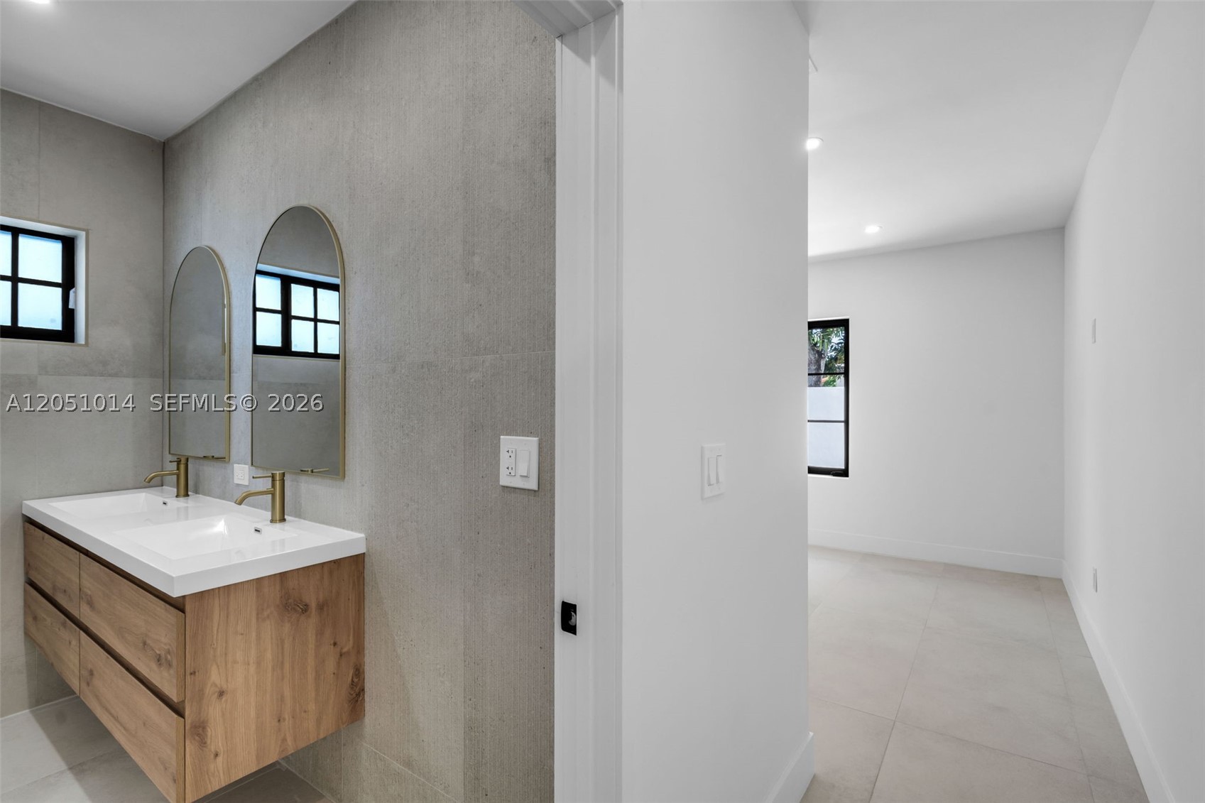 1760 SW 16th Ter, Miami FL 33145
