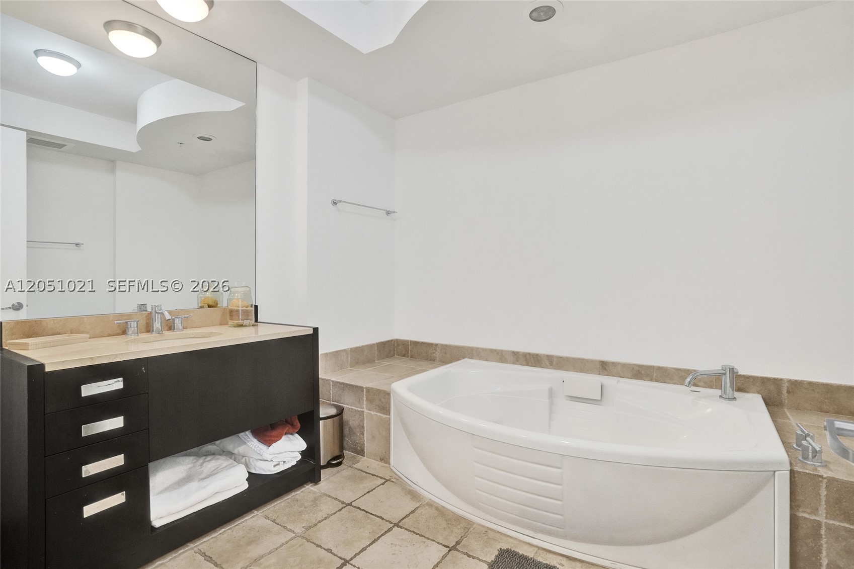 18201 Collins Ave #4705, Sunny Isles Beach FL 33160