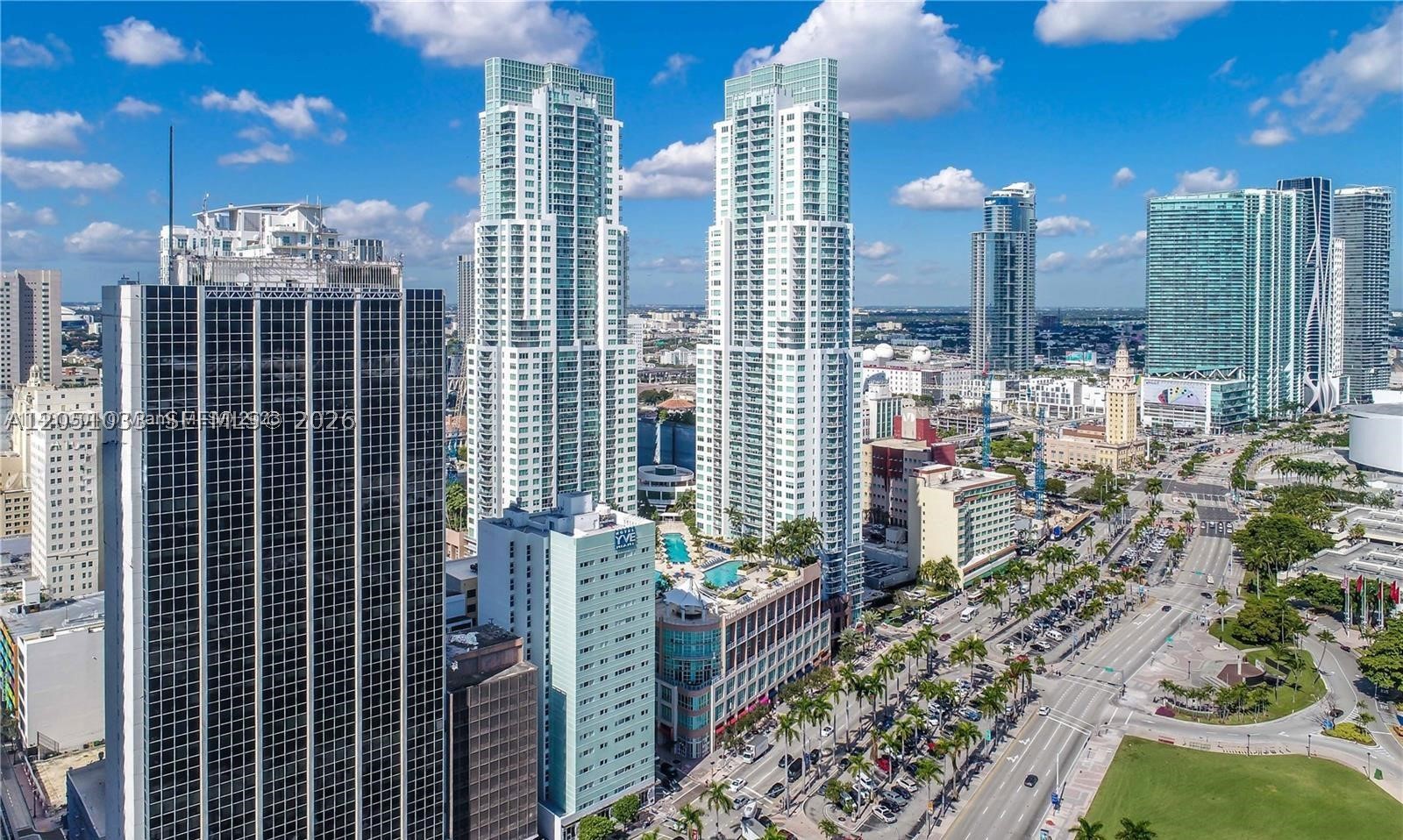 253 NE 2nd St #2510, Miami FL 33132