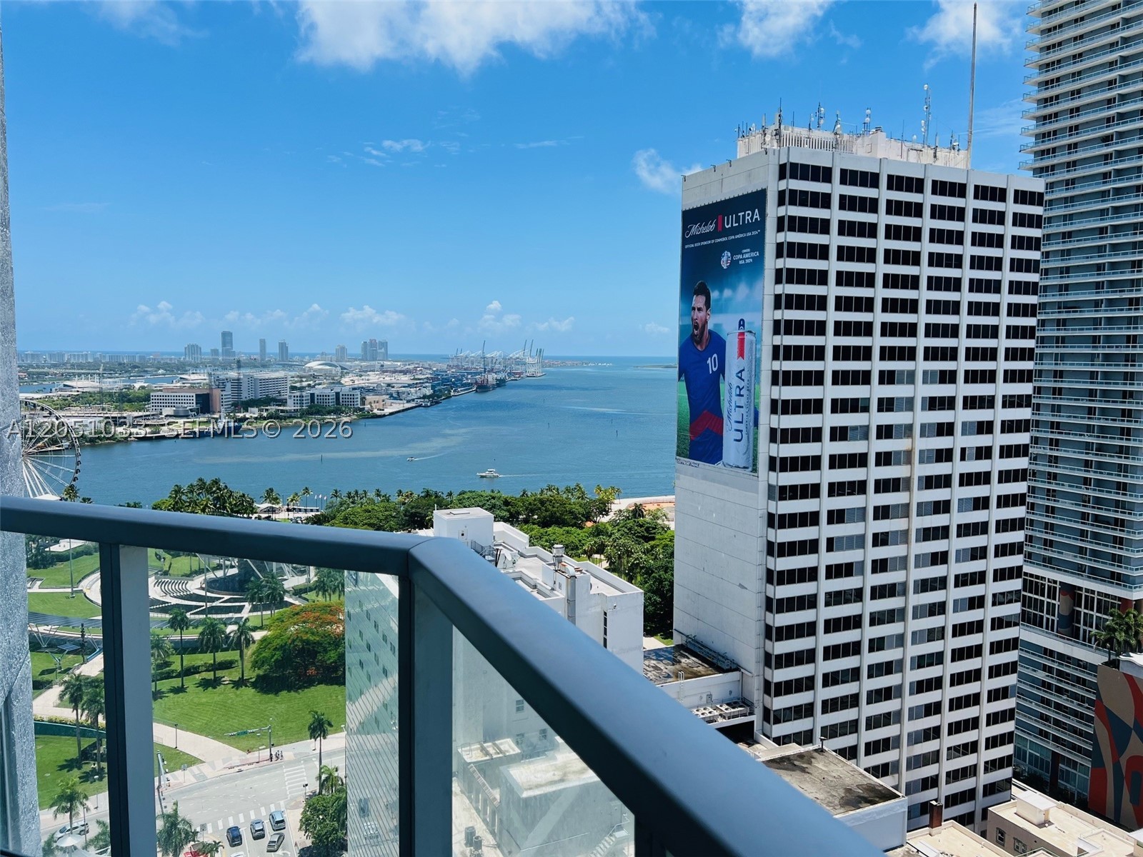 253 NE 2nd St #2510, Miami FL 33132