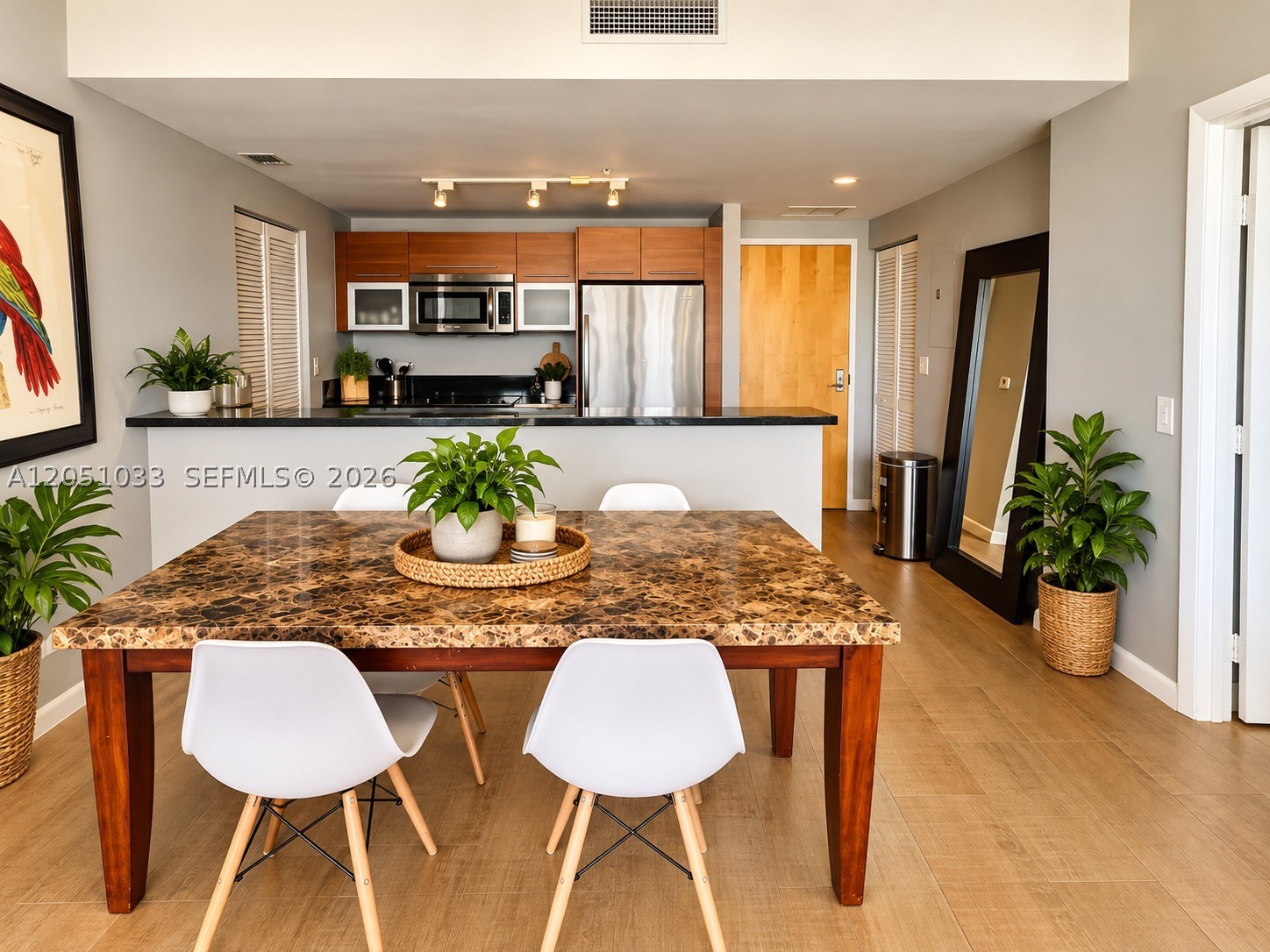 253 NE 2nd St #2510, Miami FL 33132