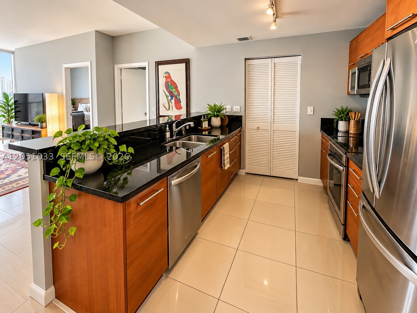 253 NE 2nd St #2510, Miami FL 33132