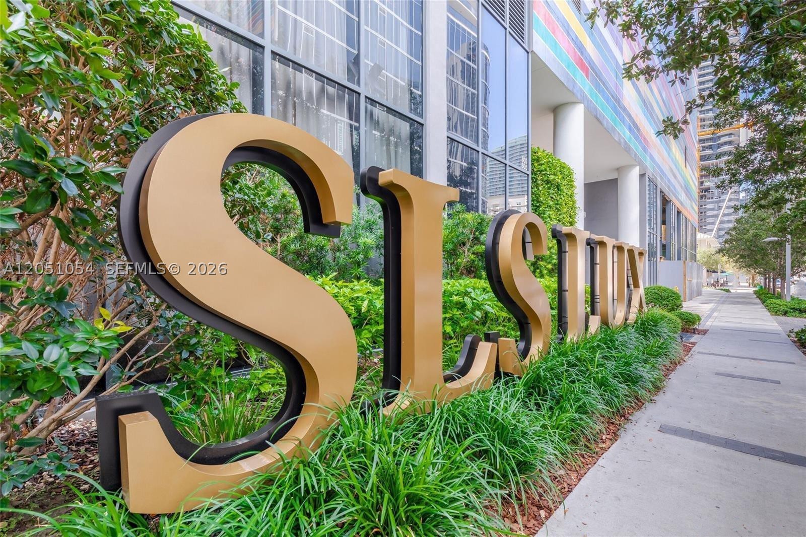 801 S Miami Ave #2601, Miami FL 33130
