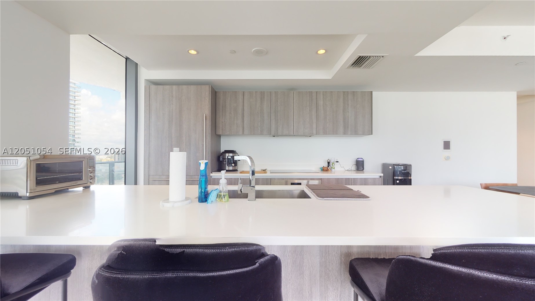 801 S Miami Ave #2601, Miami FL 33130