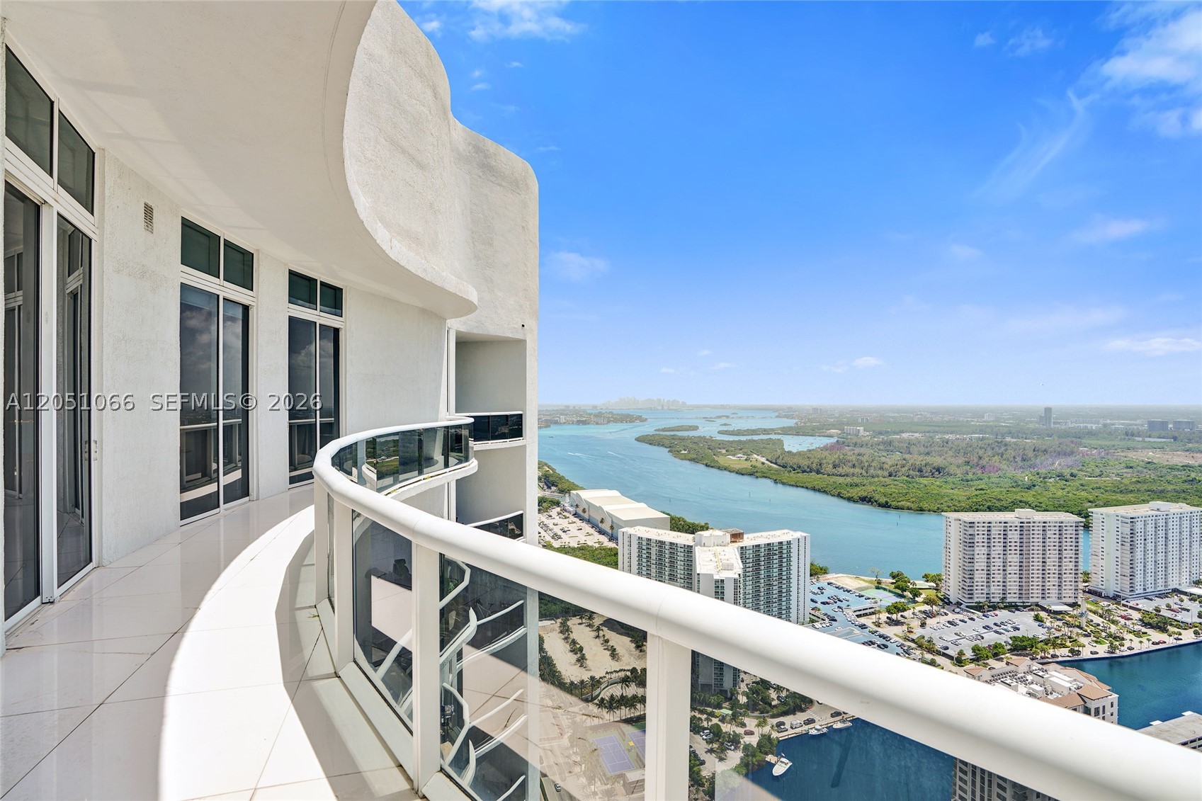 16001 Collins Ave #4305, Sunny Isles Beach FL 33160
