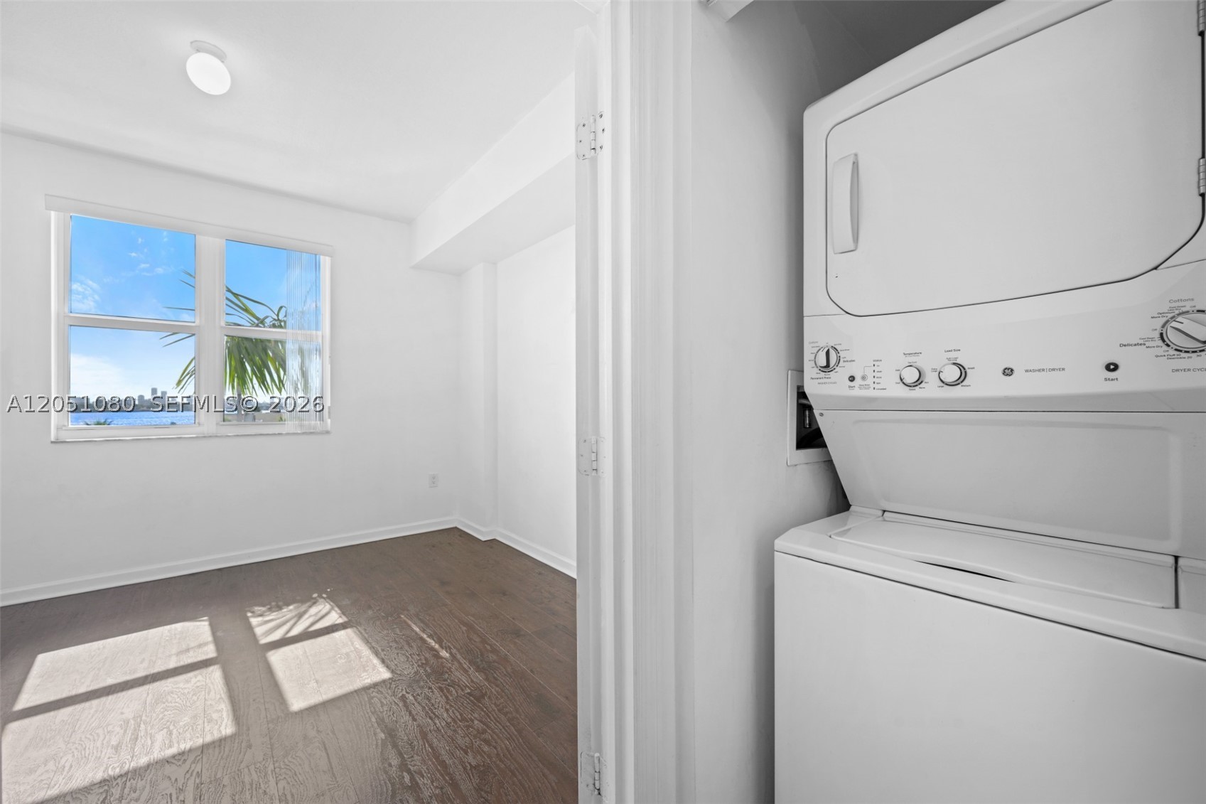 7910 Harbor Island Dr #402, North Bay Village FL 33141