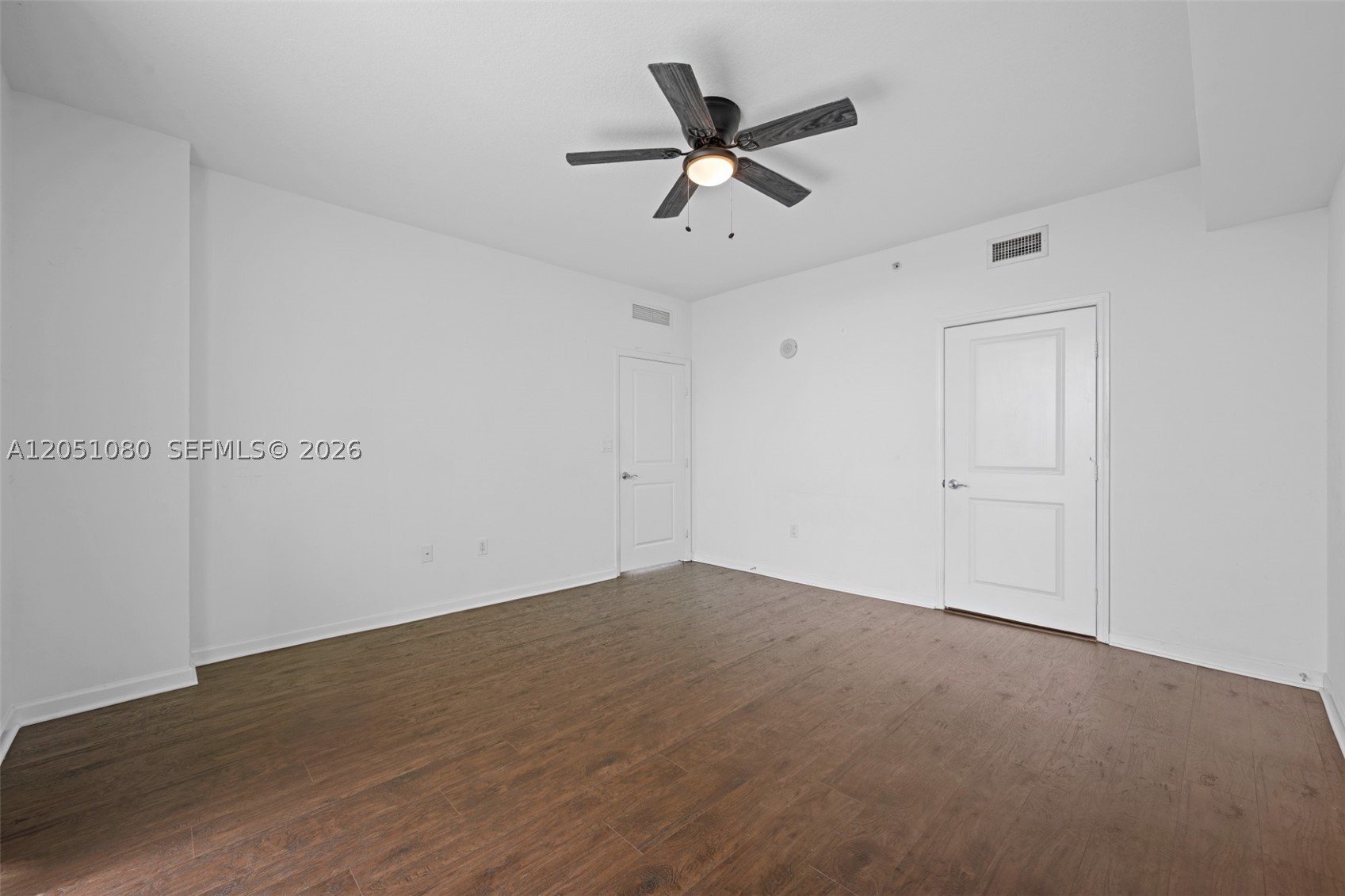 7910 Harbor Island Dr #402, North Bay Village FL 33141