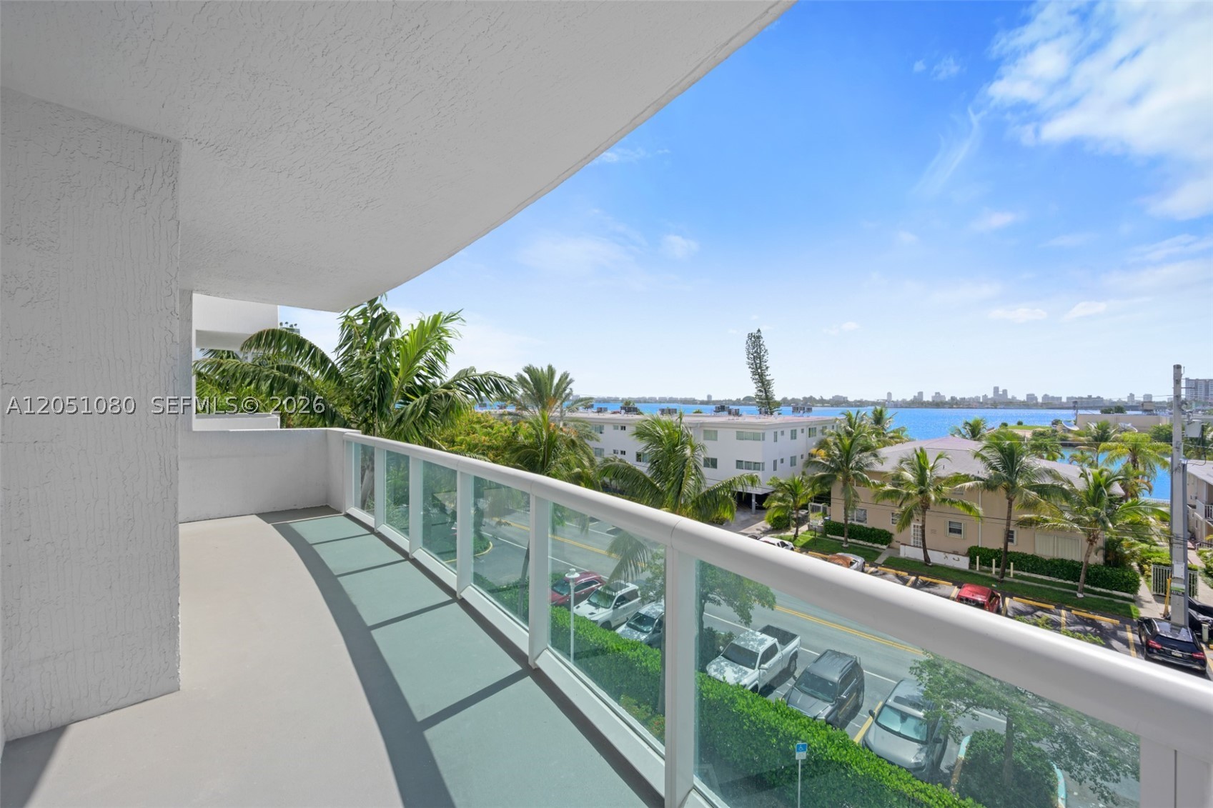 7910 Harbor Island Dr #402, North Bay Village FL 33141