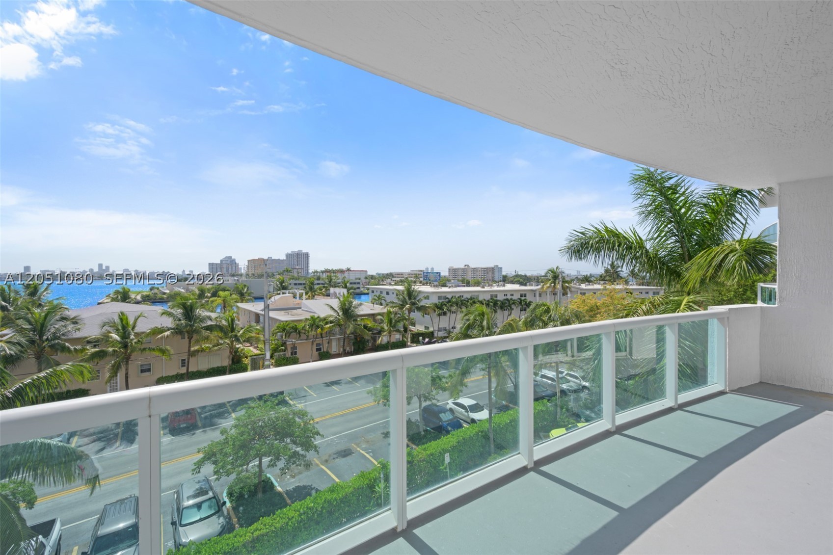 7910 Harbor Island Dr #402, North Bay Village FL 33141