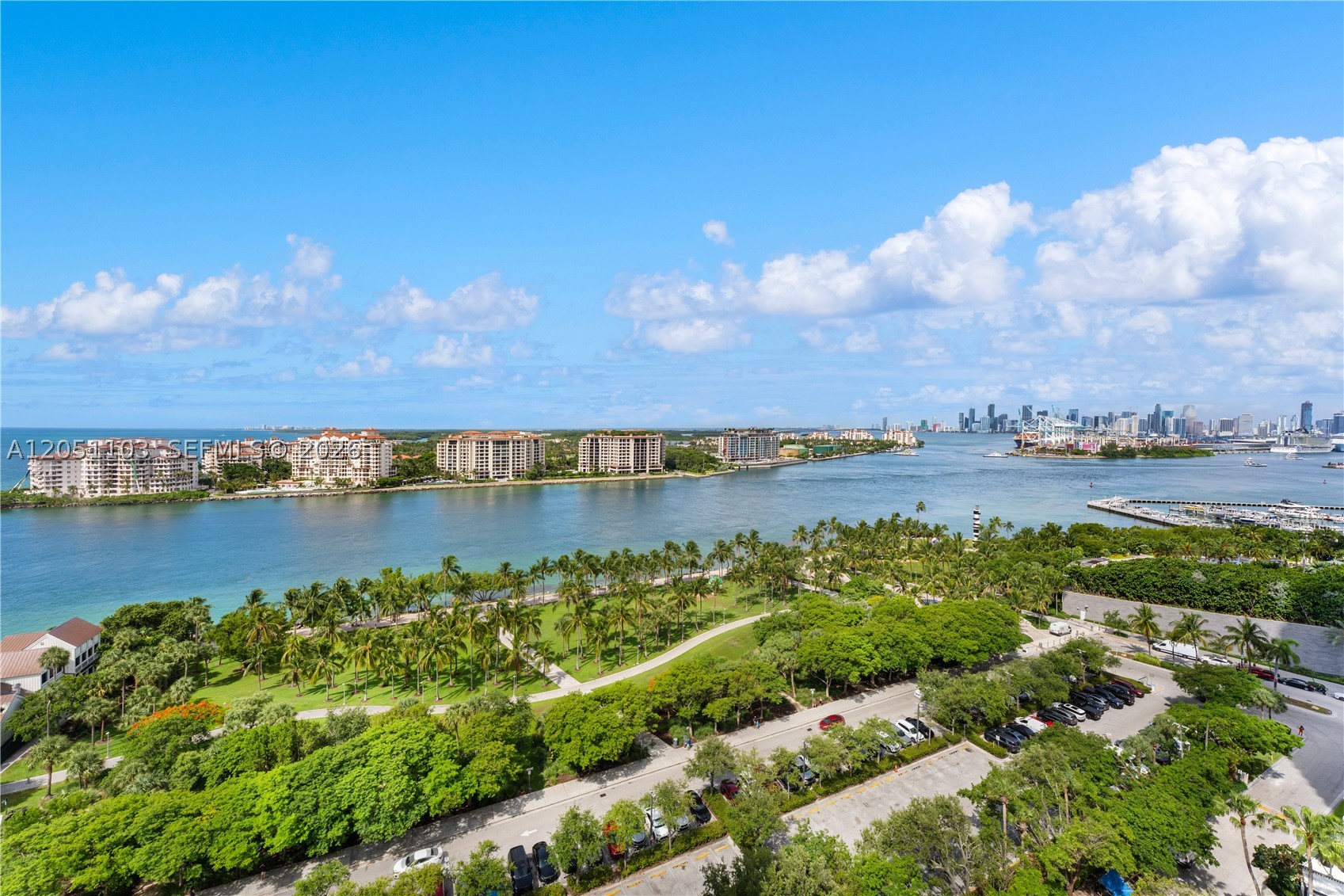 400 S Pointe Dr #1805, Miami Beach FL 33139