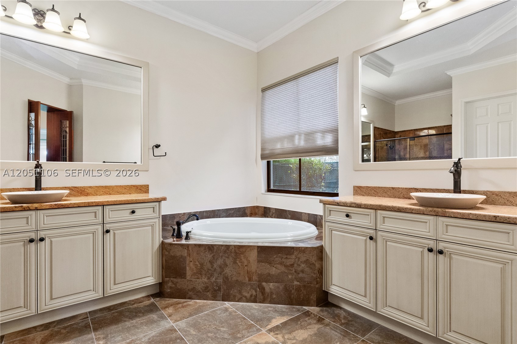 8420 NW 33rd St, Cooper City FL 33024