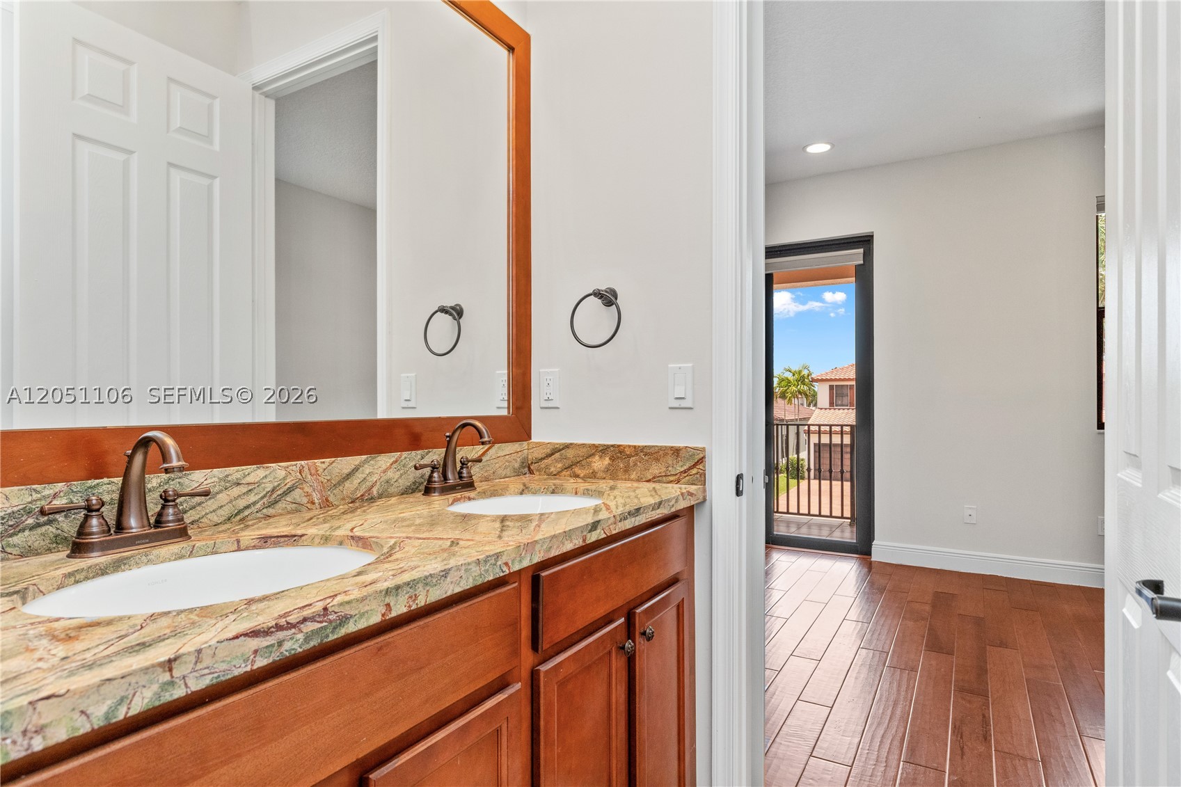8420 NW 33rd St, Cooper City FL 33024