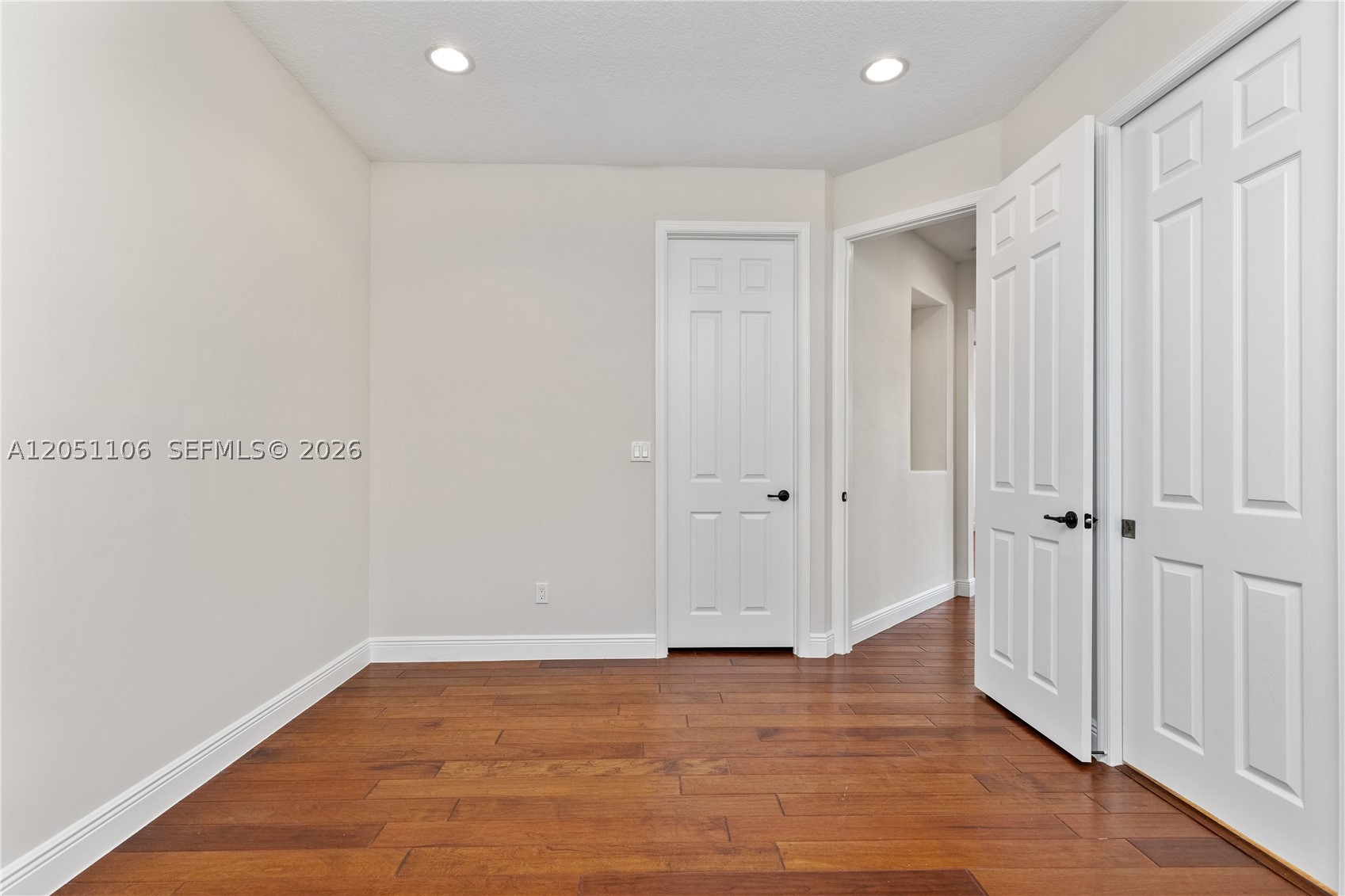 8420 NW 33rd St, Cooper City FL 33024