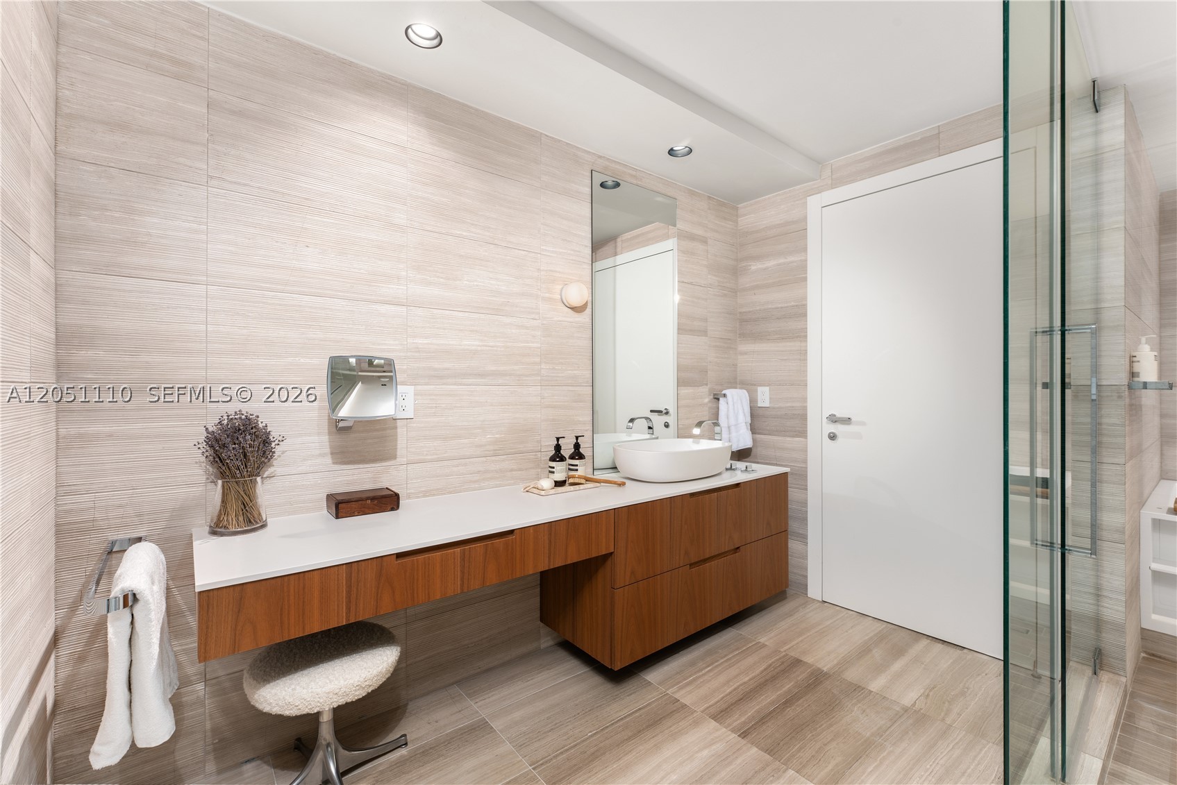 4701 N Meridian Ave #421, Miami Beach FL 33140