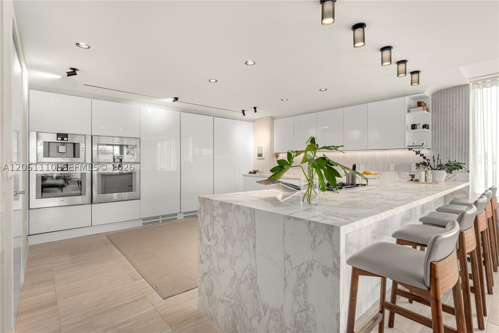 4701 N Meridian Ave #421, Miami Beach FL 33140