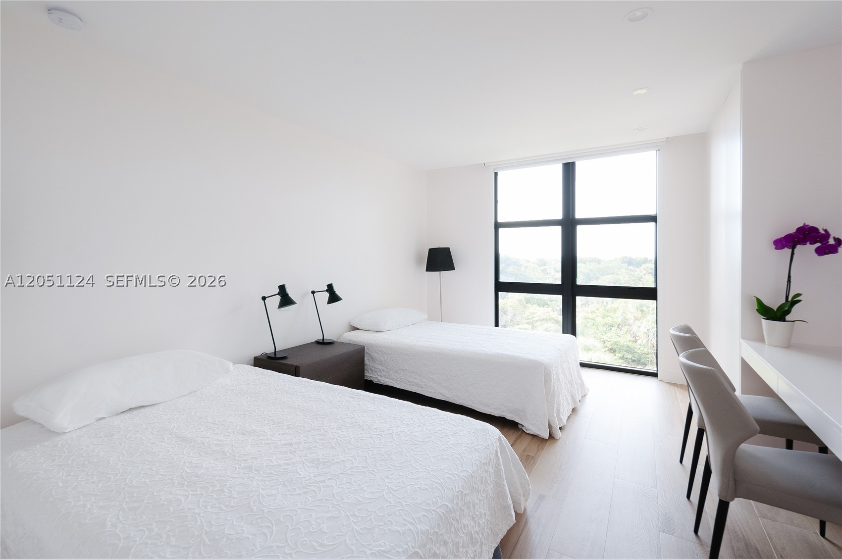 1121 Crandon Blvd #D301, Key Biscayne FL 33149