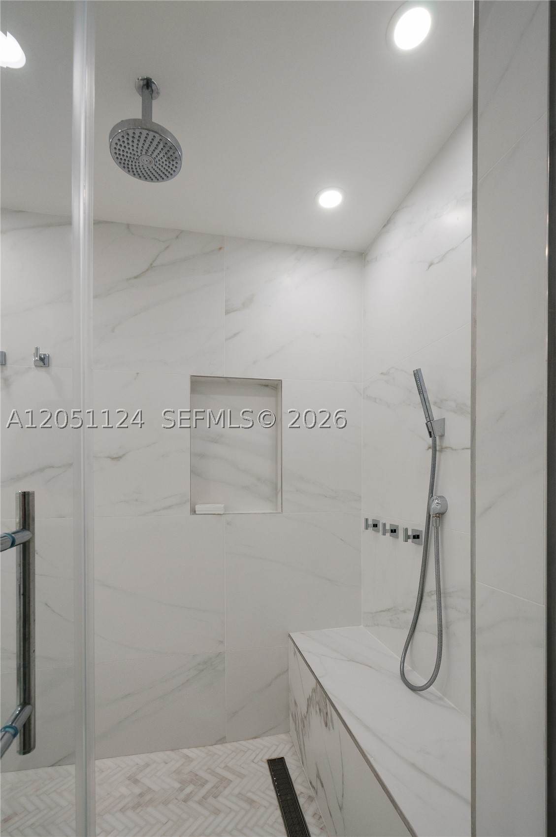 1121 Crandon Blvd #D301, Key Biscayne FL 33149