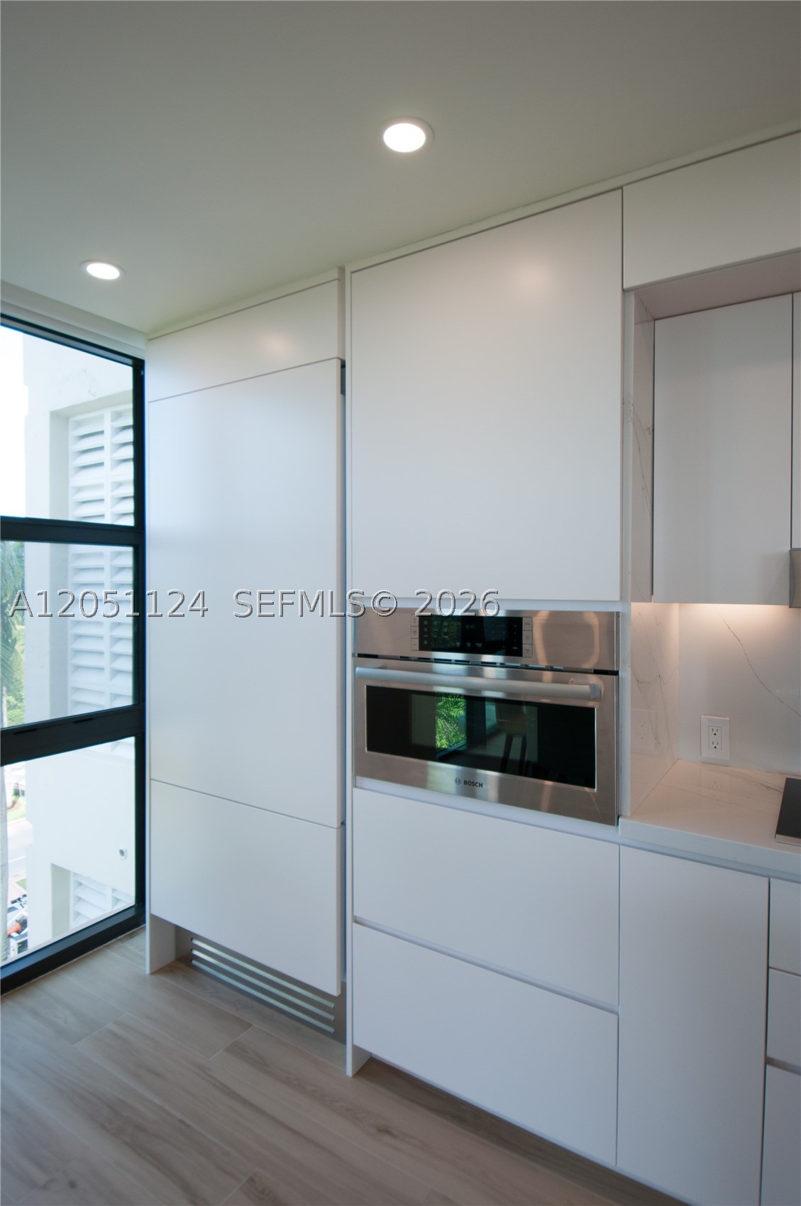 1121 Crandon Blvd #D301, Key Biscayne FL 33149