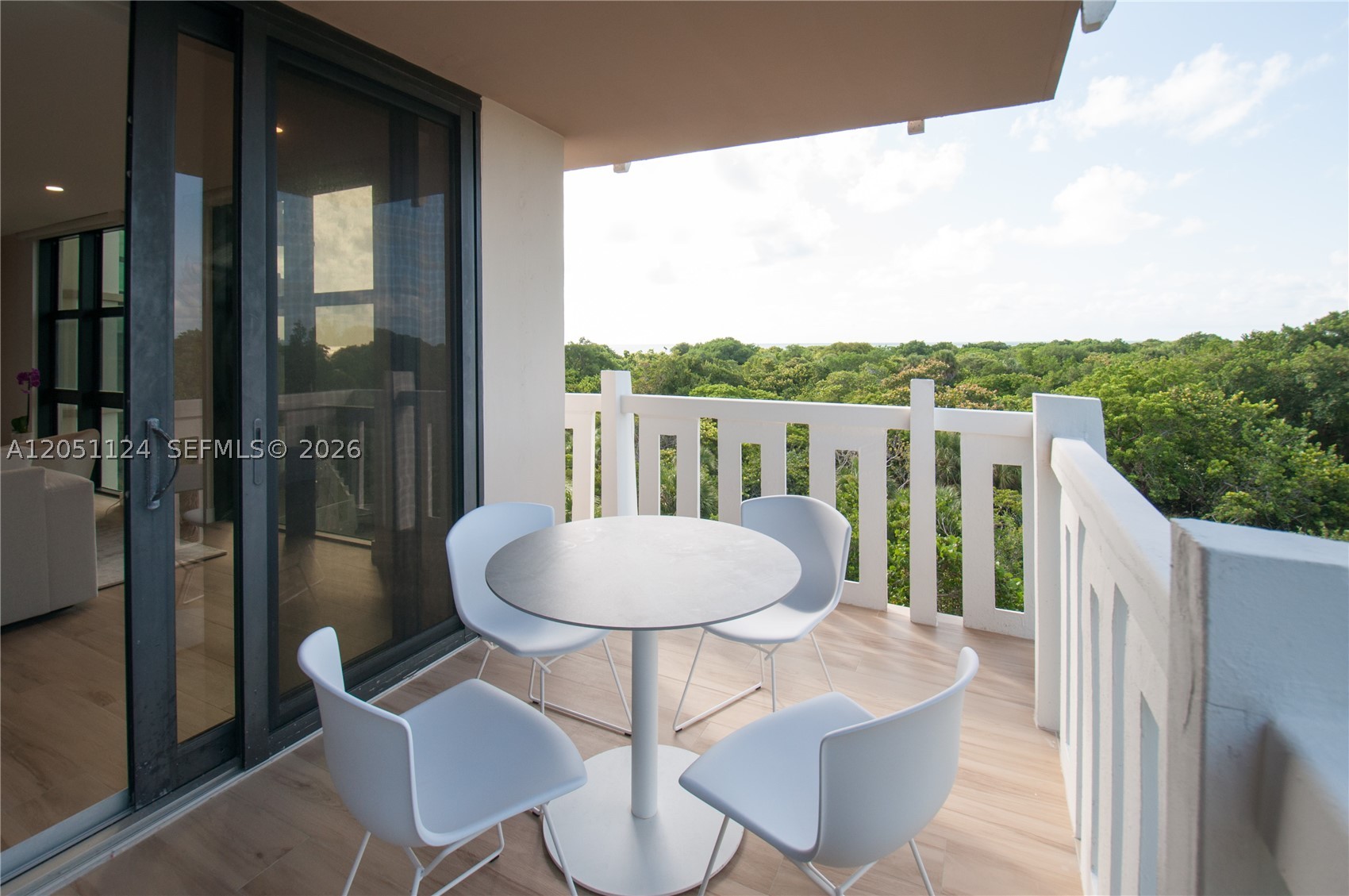 1121 Crandon Blvd #D301, Key Biscayne FL 33149