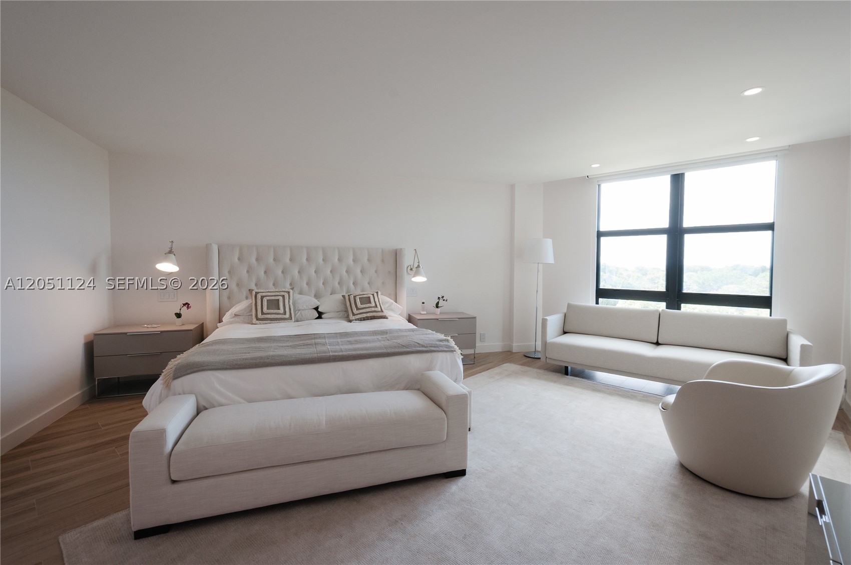 1121 Crandon Blvd #D301, Key Biscayne FL 33149