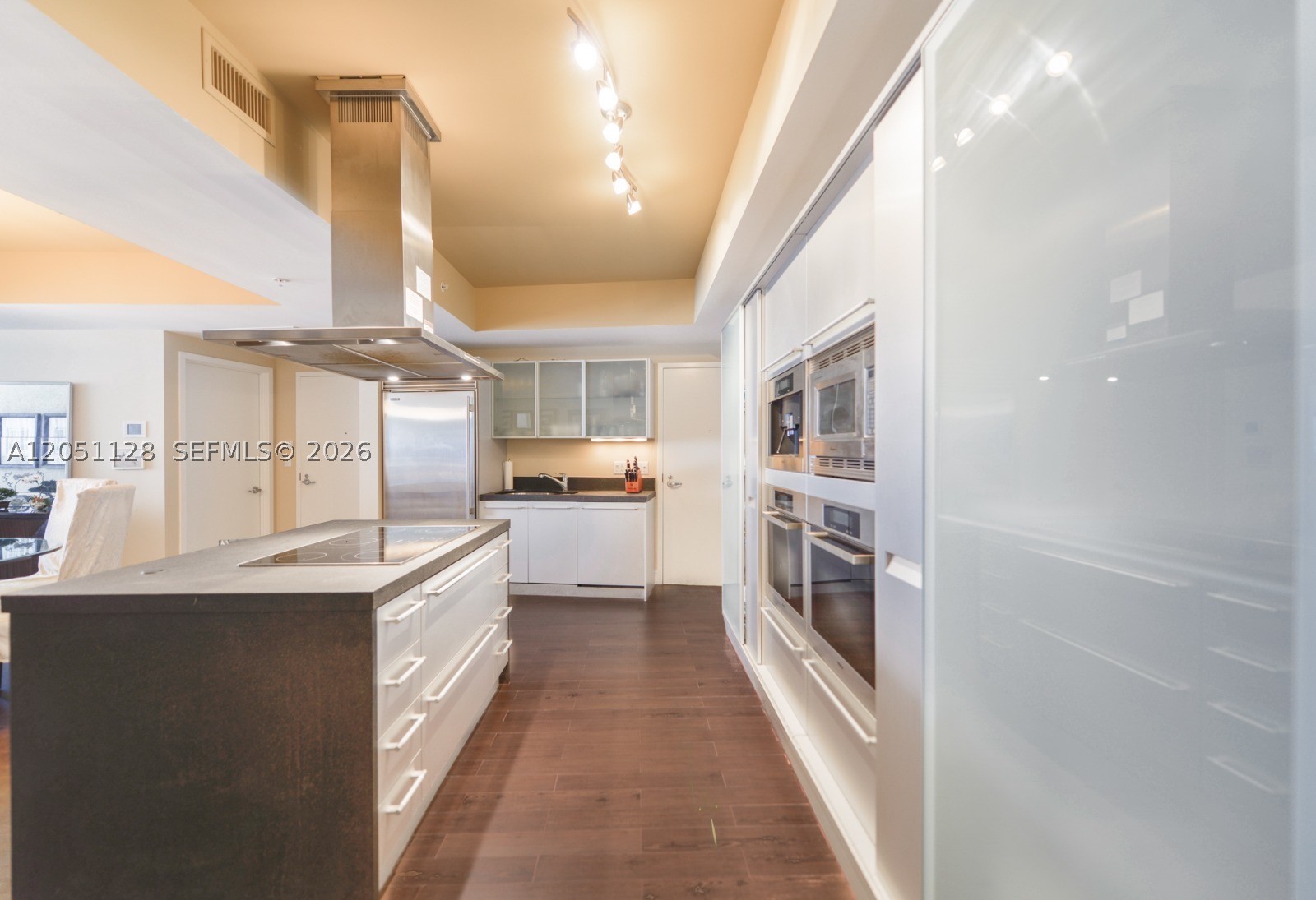 18201 Collins Ave #1604, Sunny Isles Beach FL 33160