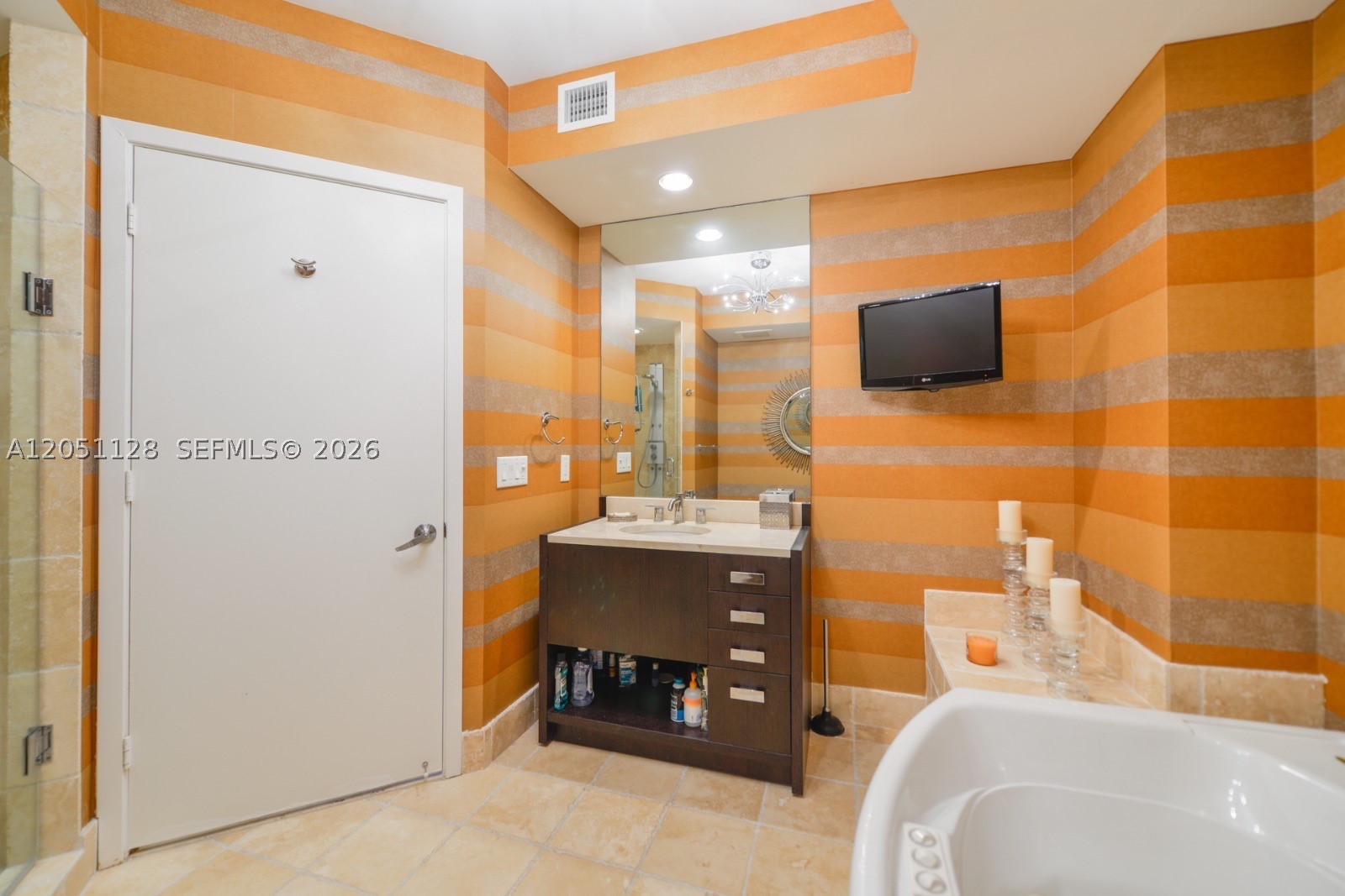 18201 Collins Ave #1604, Sunny Isles Beach FL 33160
