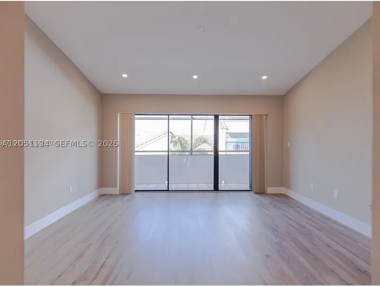3525 Magellan Cir #626, Aventura FL 33180