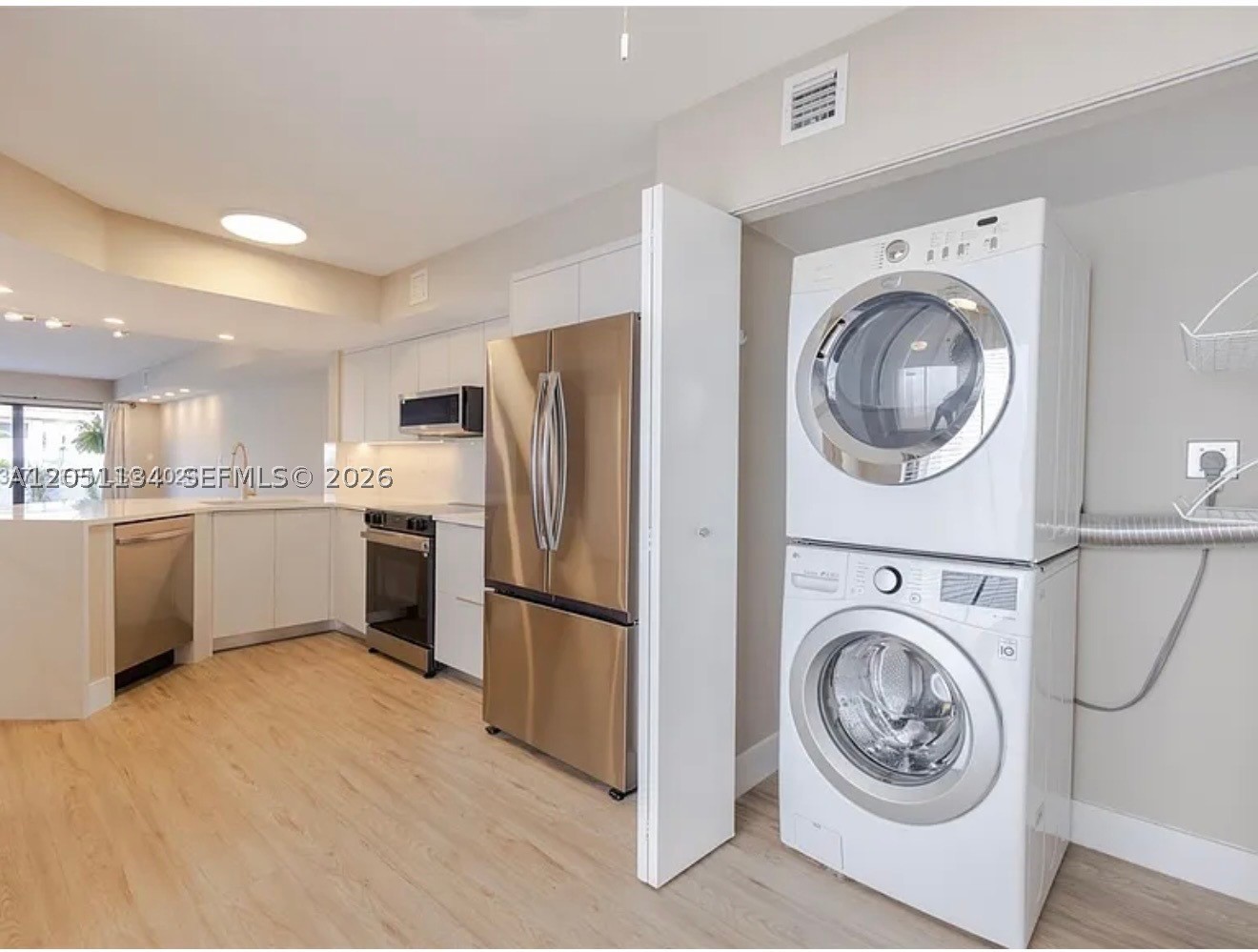 3525 Magellan Cir #626, Aventura FL 33180