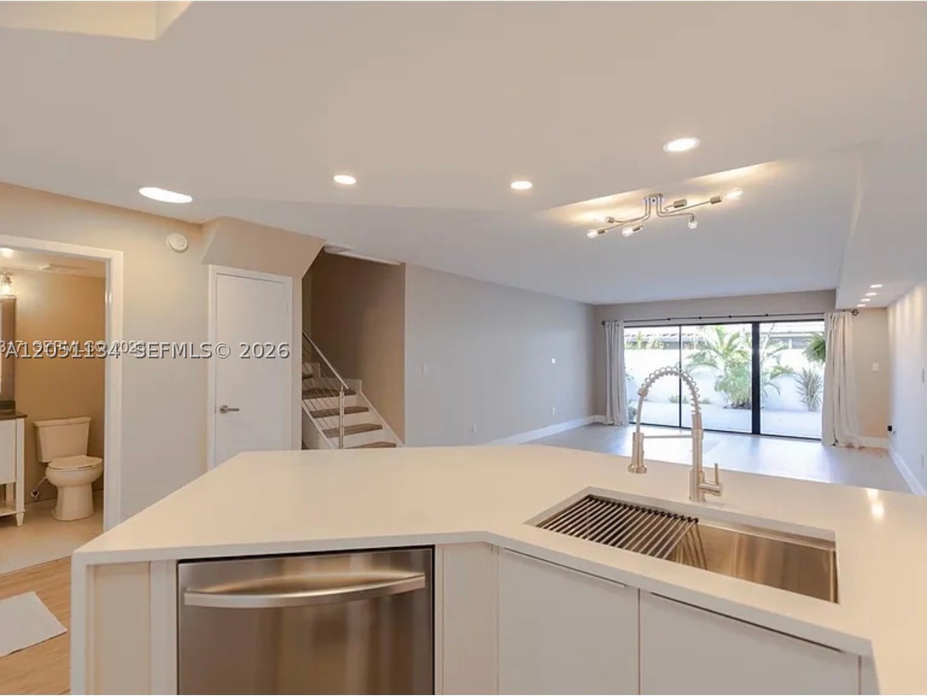 3525 Magellan Cir #626, Aventura FL 33180