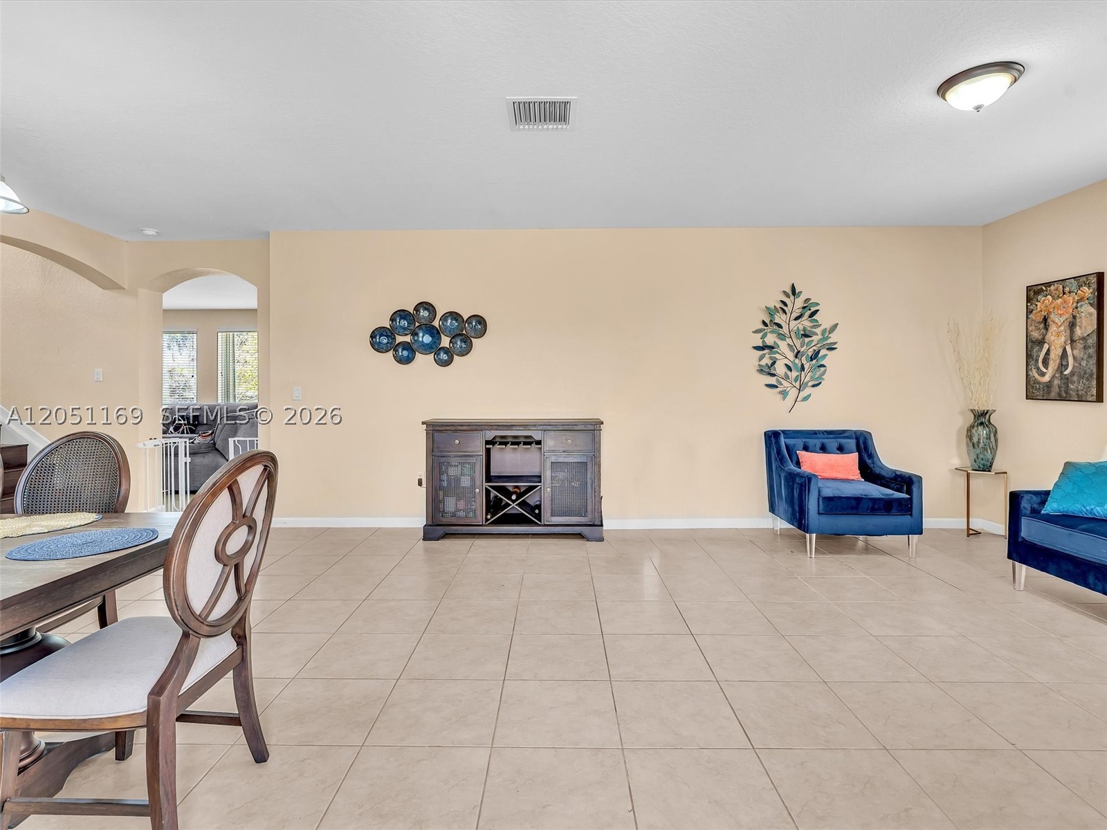 912 NW 204th St, Miami Gardens FL 33169