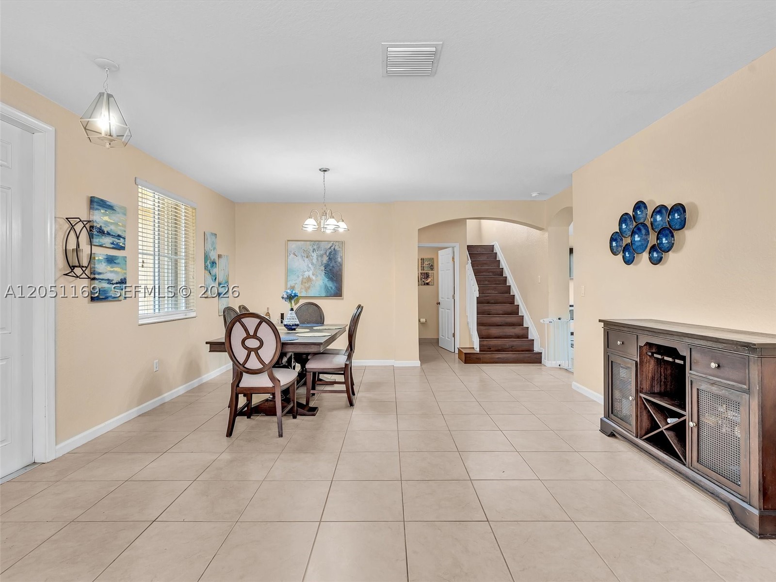 912 NW 204th St, Miami Gardens FL 33169