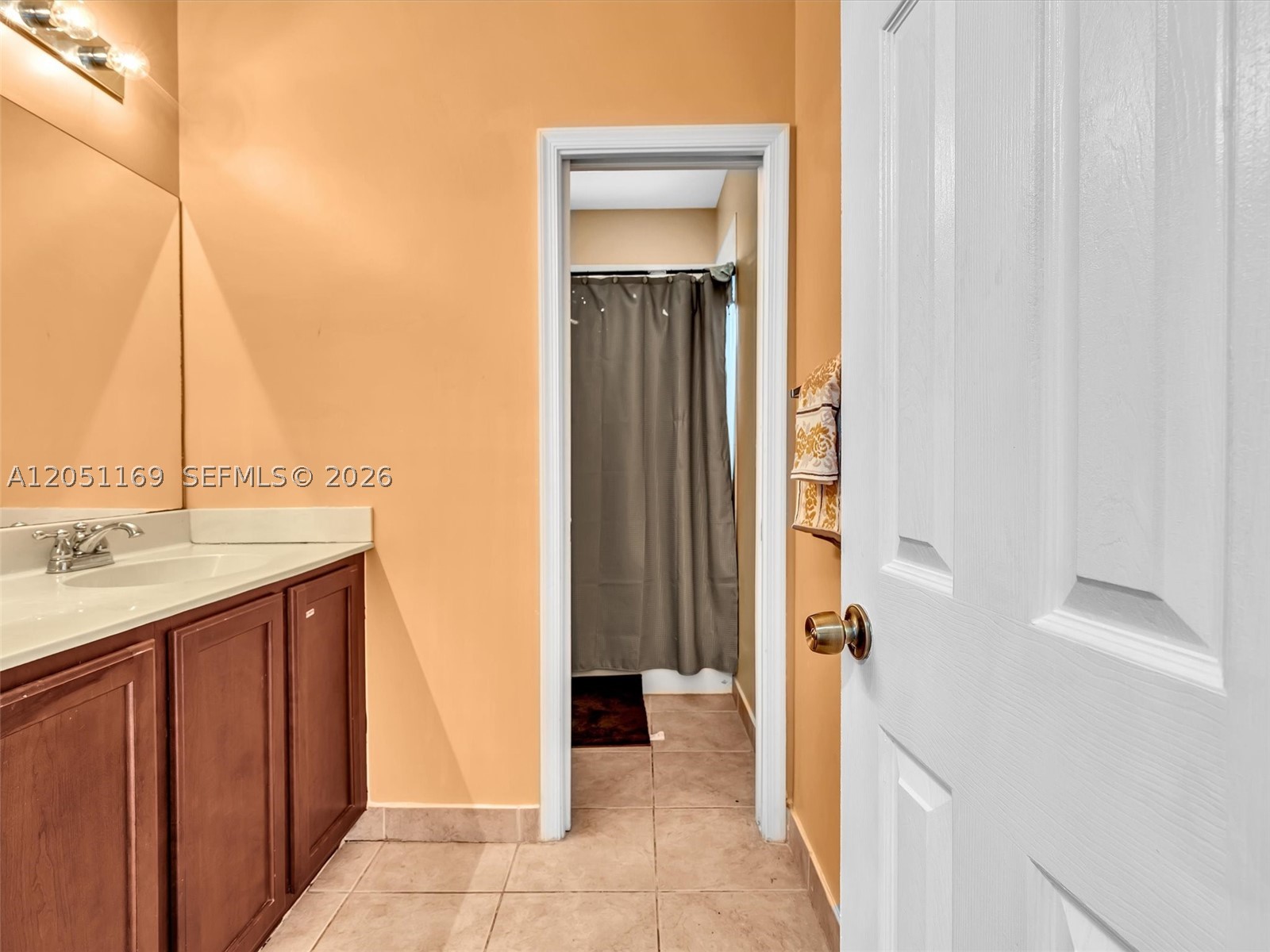 912 NW 204th St, Miami Gardens FL 33169