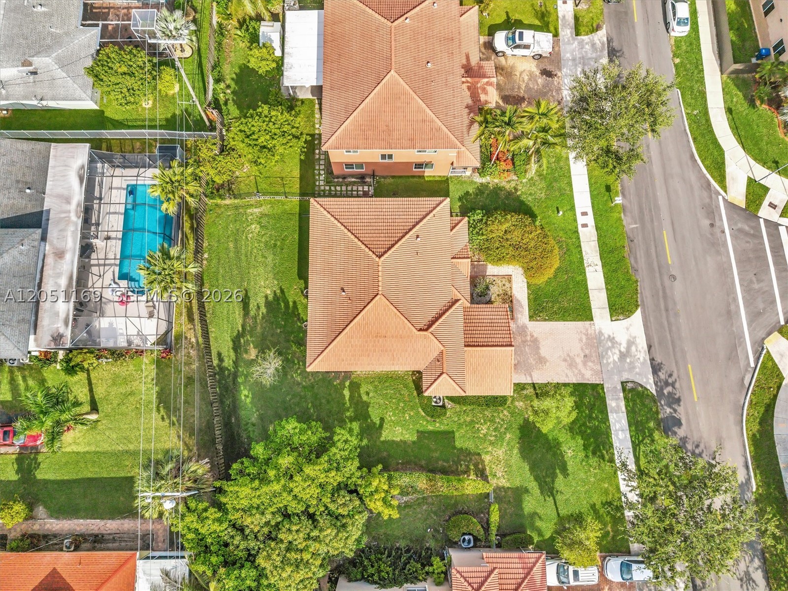 912 NW 204th St, Miami Gardens FL 33169