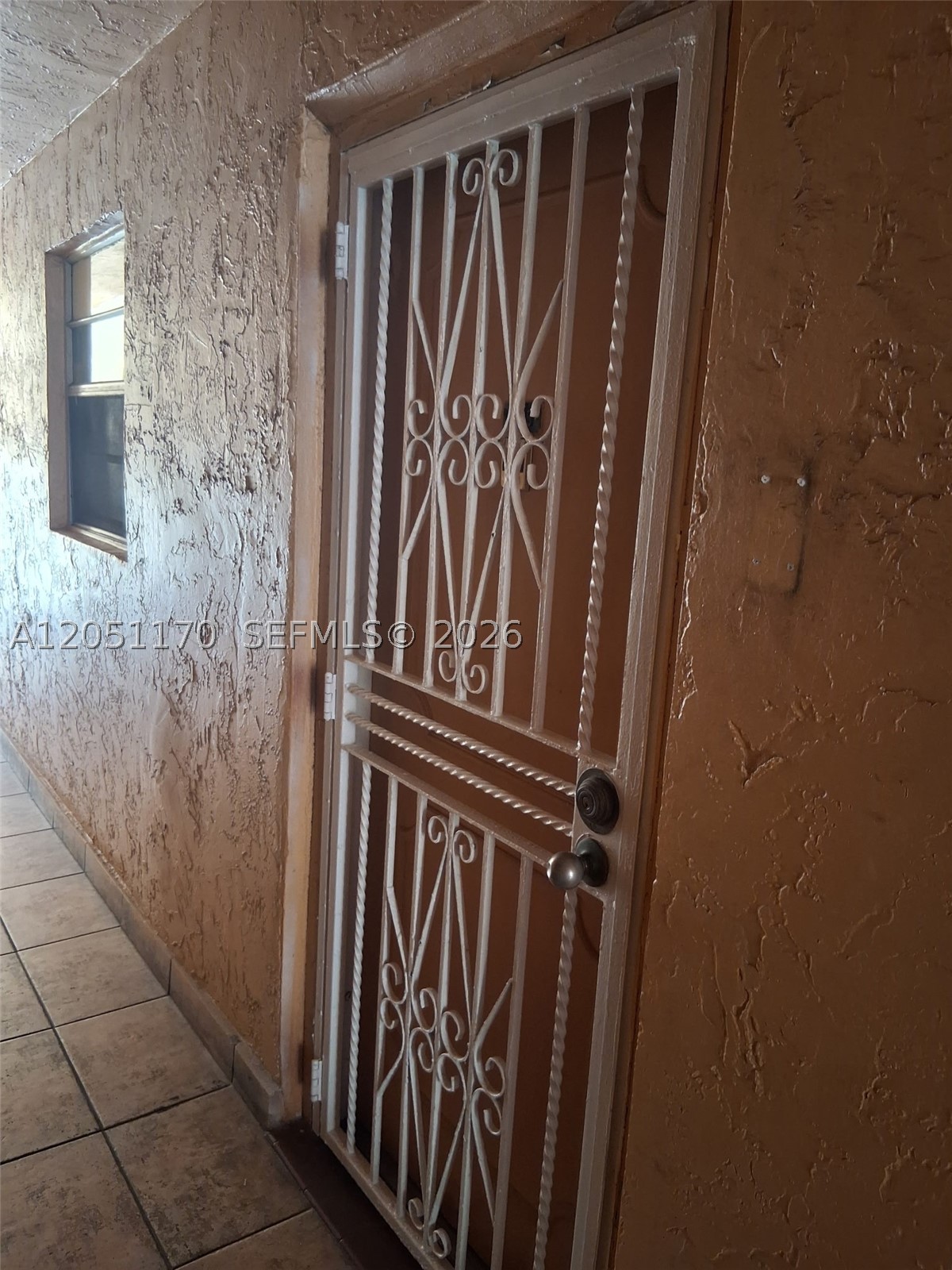 6200 W Flagler St #305, Miami FL 33144