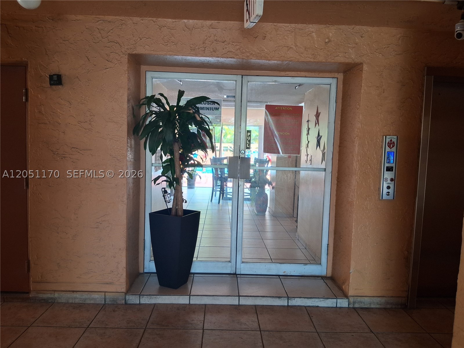 6200 W Flagler St #305, Miami FL 33144