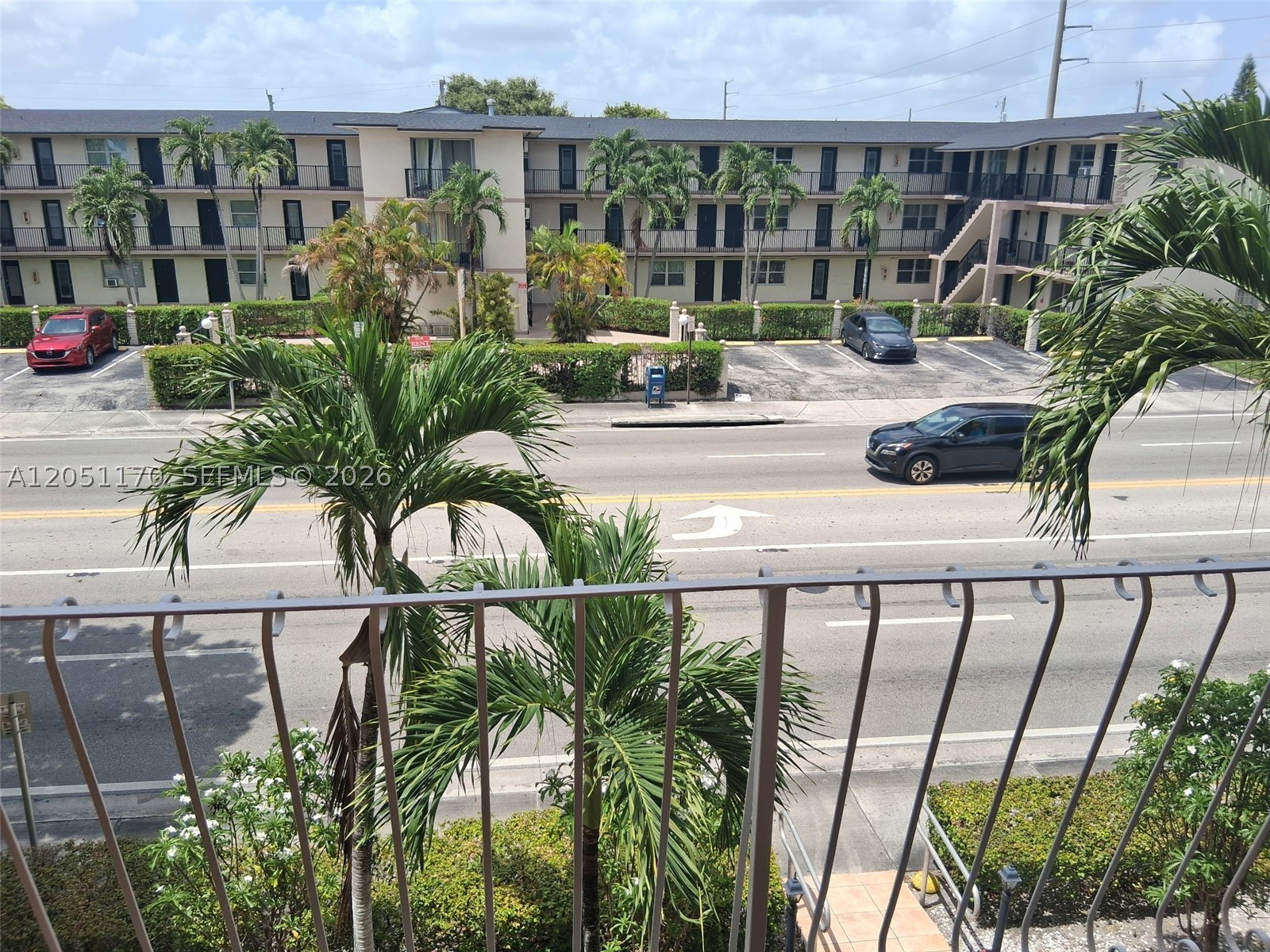 6200 W Flagler St #305, Miami FL 33144