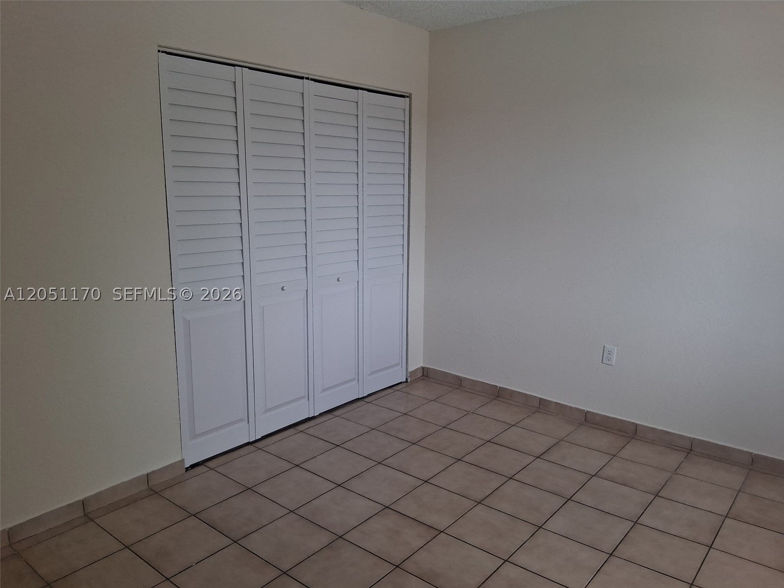 6200 W Flagler St #305, Miami FL 33144