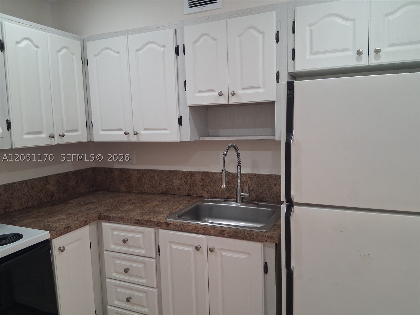 6200 W Flagler St #305, Miami FL 33144