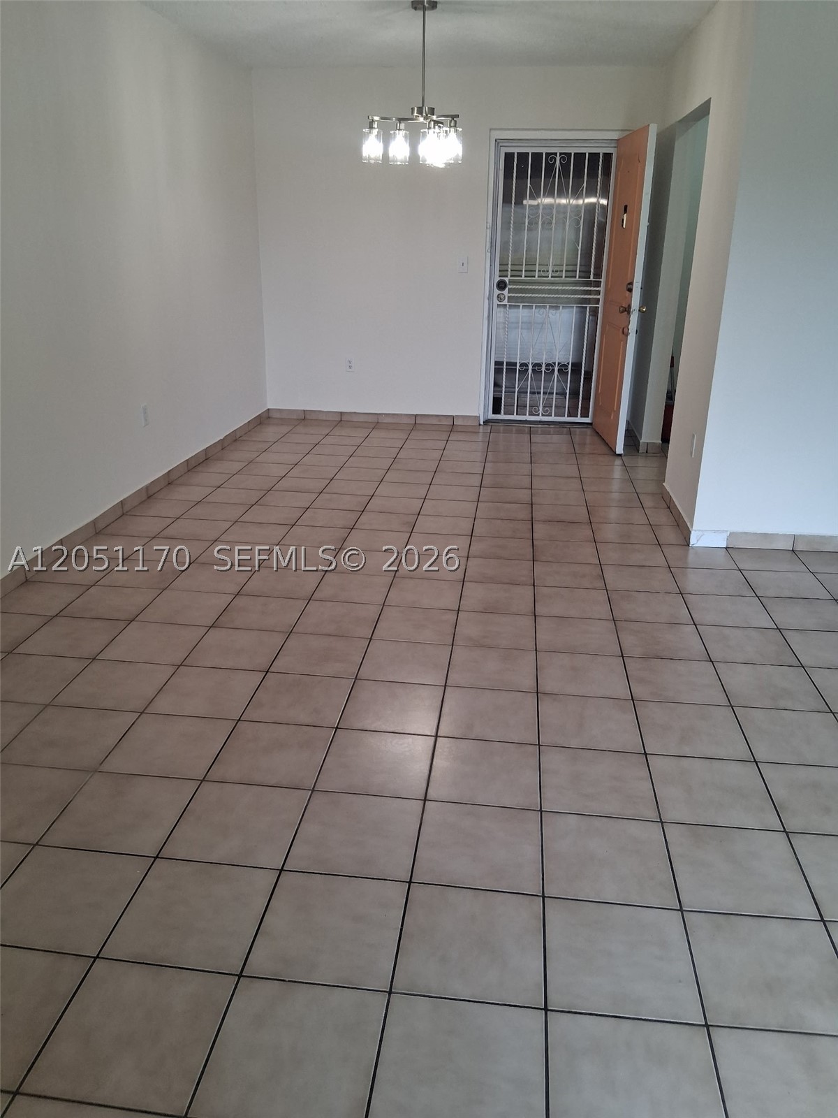 6200 W Flagler St #305, Miami FL 33144