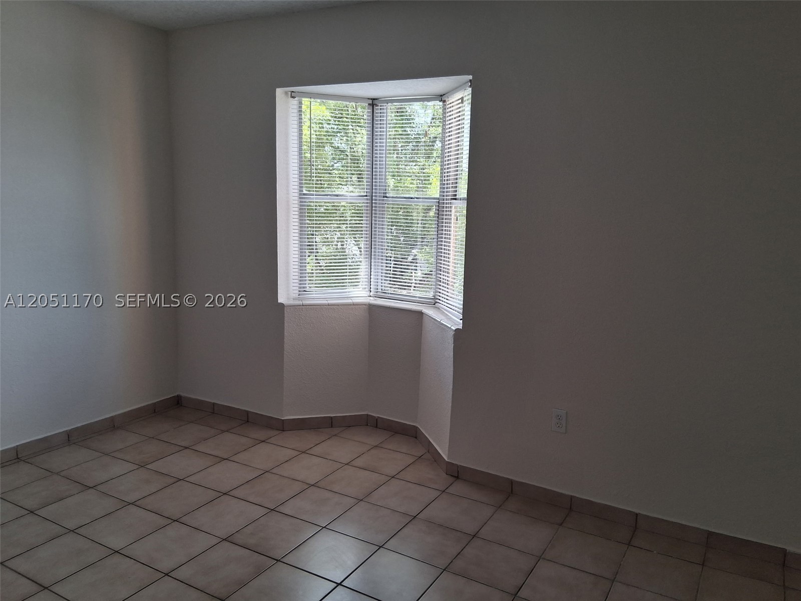 6200 W Flagler St #305, Miami FL 33144