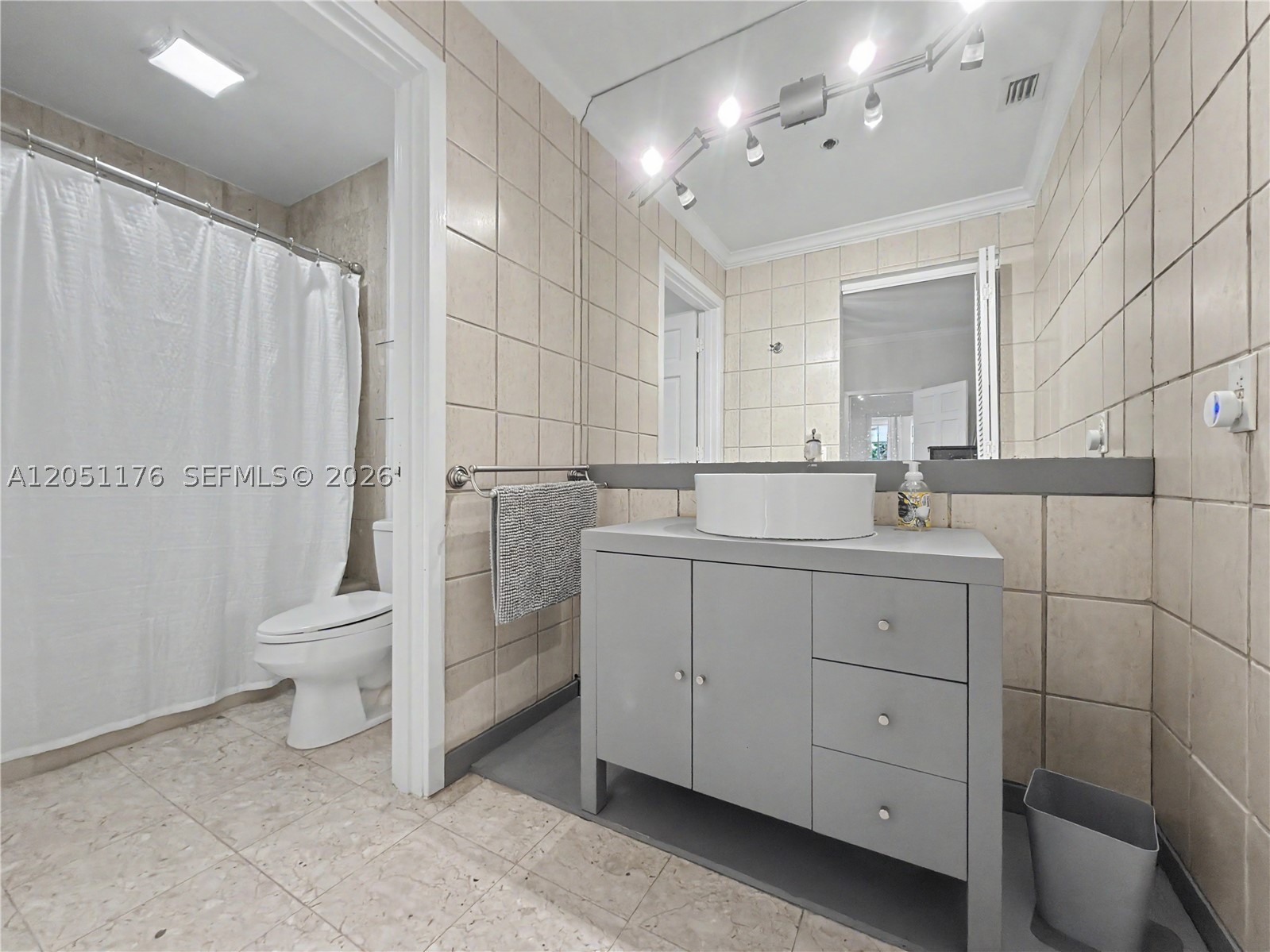 2124 Fisher Island Dr #2124, Miami Beach FL 33109