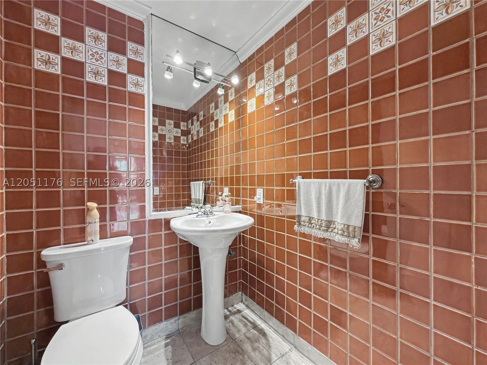 2124 Fisher Island Dr #2124, Miami Beach FL 33109