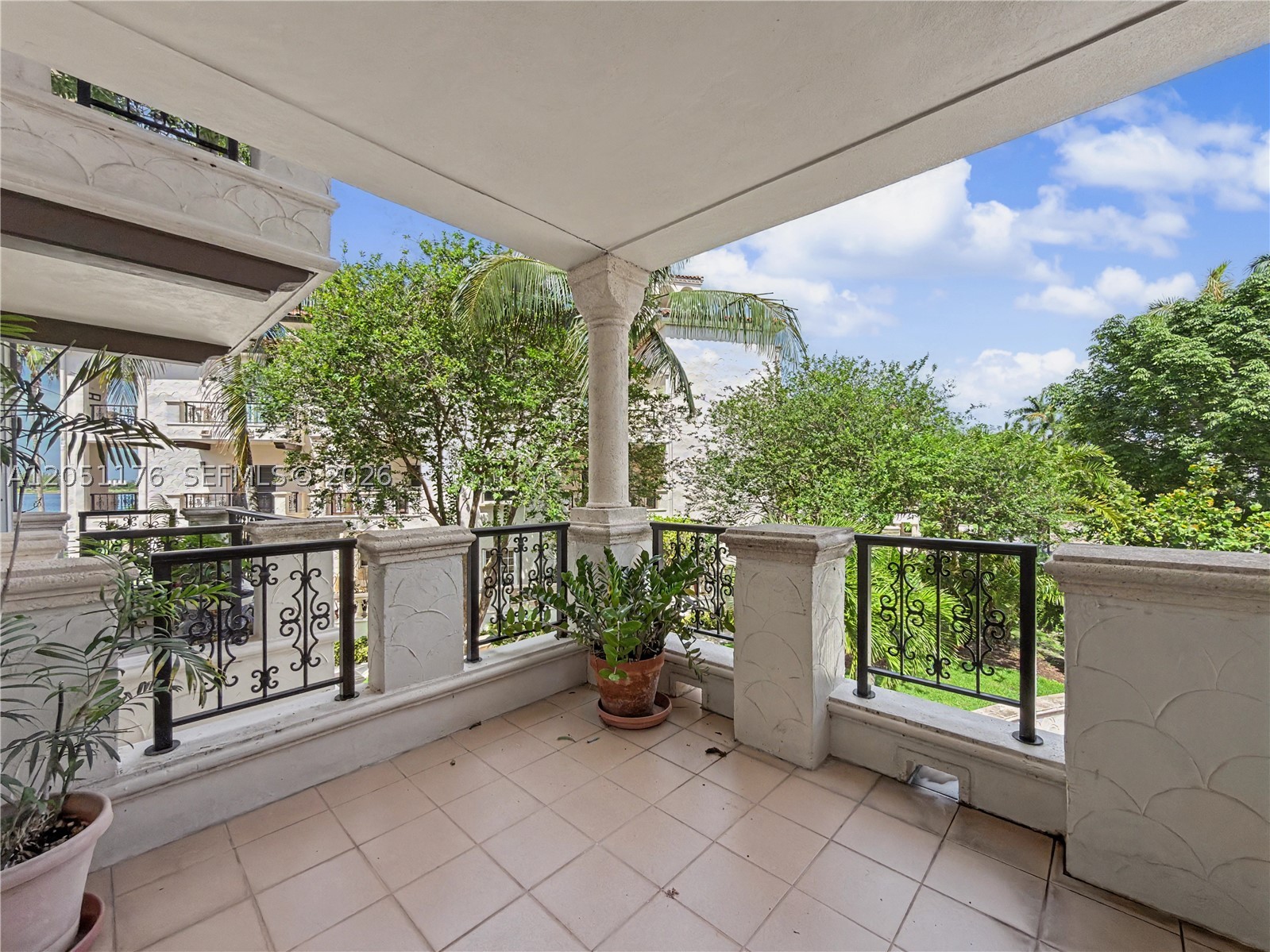 2124 Fisher Island Dr #2124, Miami Beach FL 33109