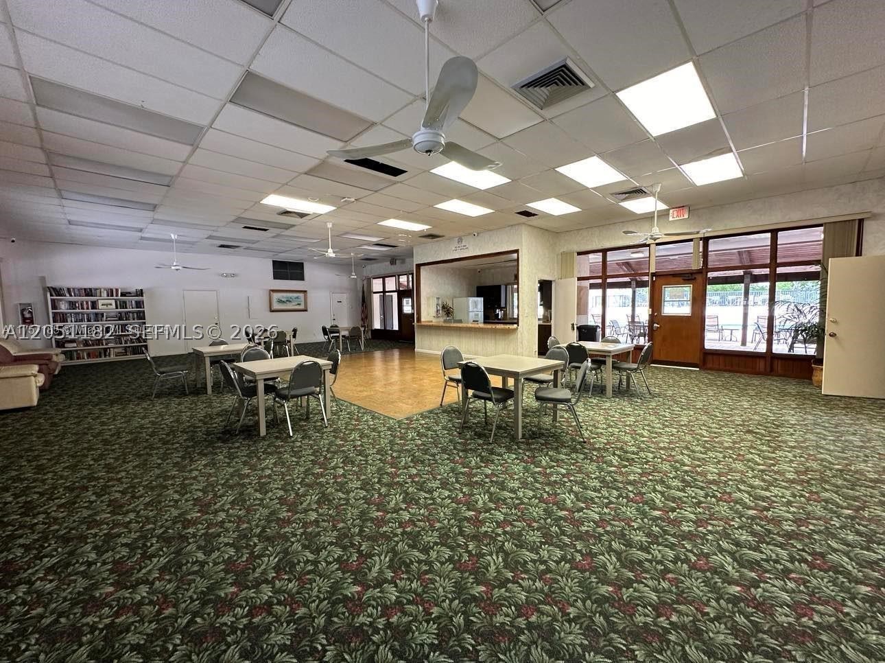 124 S Laurel Dr #505, Margate FL 33063