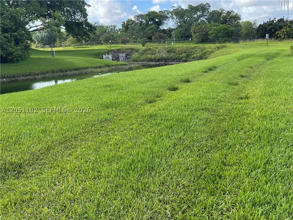 124 S Laurel Dr #505, Margate FL 33063