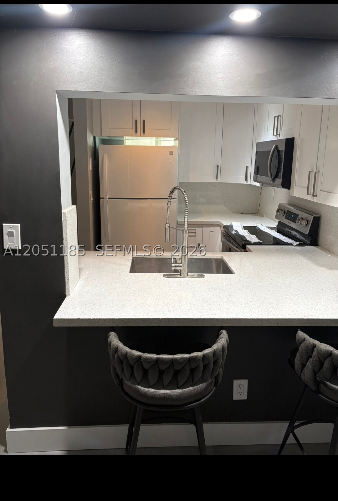 669 SW 37th Ave #208, Miami FL 33135