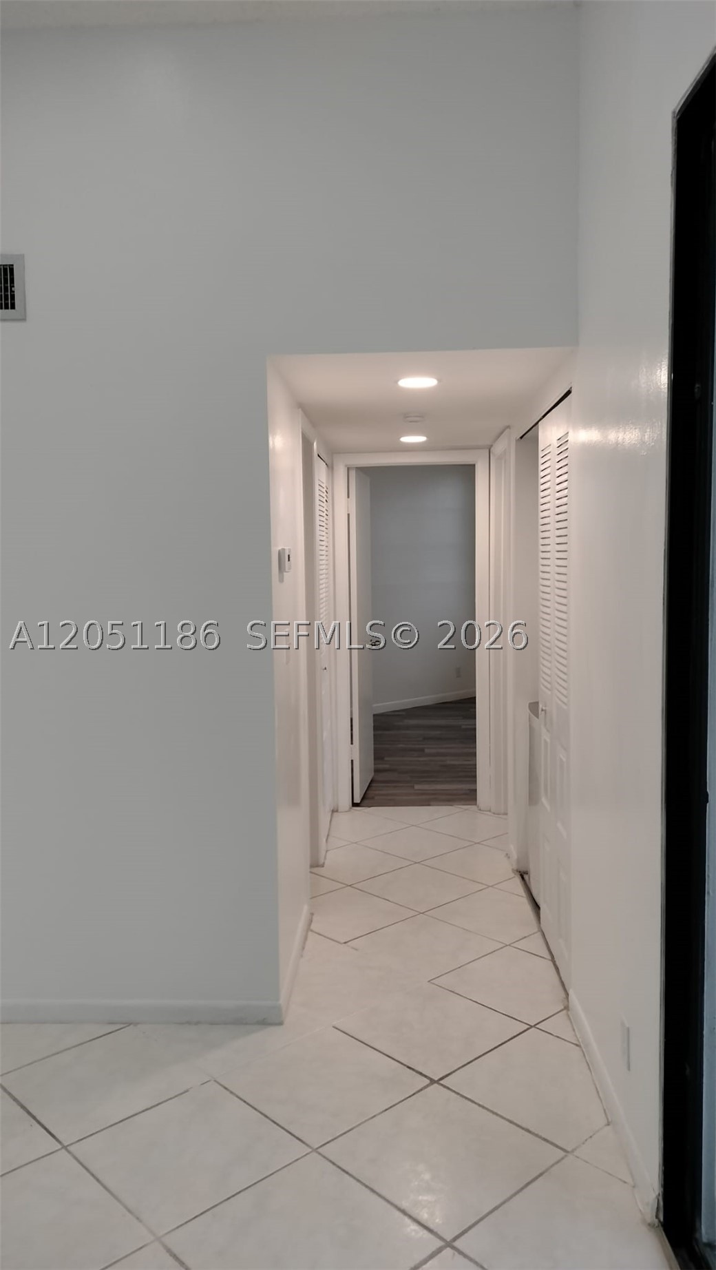 212 Lake Pointe Dr #307, Oakland Park FL 33309