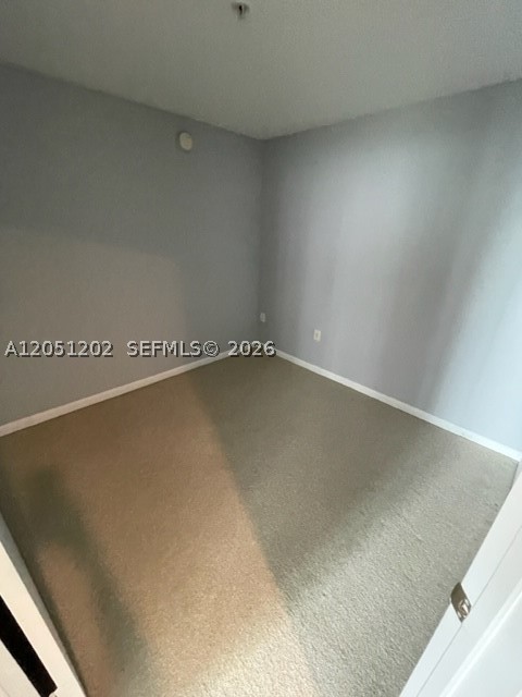 253 NE 2nd St #1202, Miami FL 33132